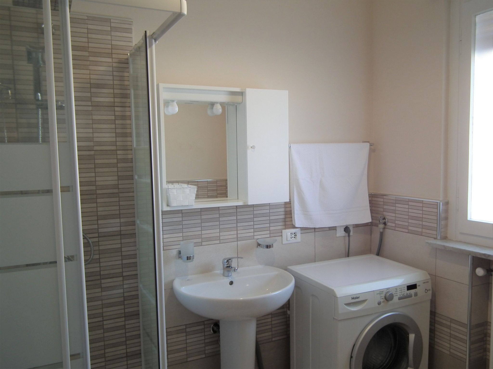 Das Haus des Doktors 3 - Wohnung A-Image-tags.info