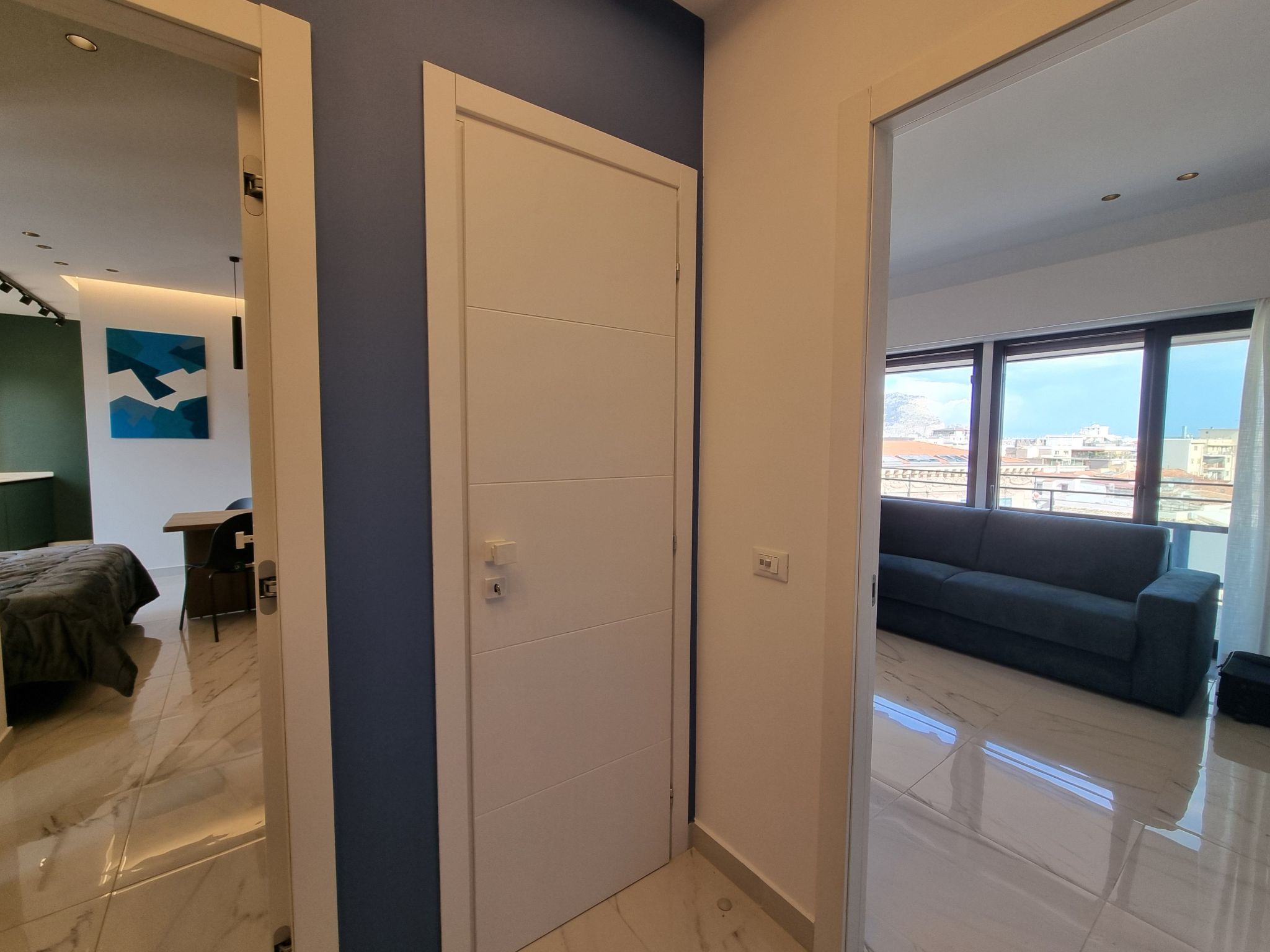 Photo of MaXelA Penthouse Grey