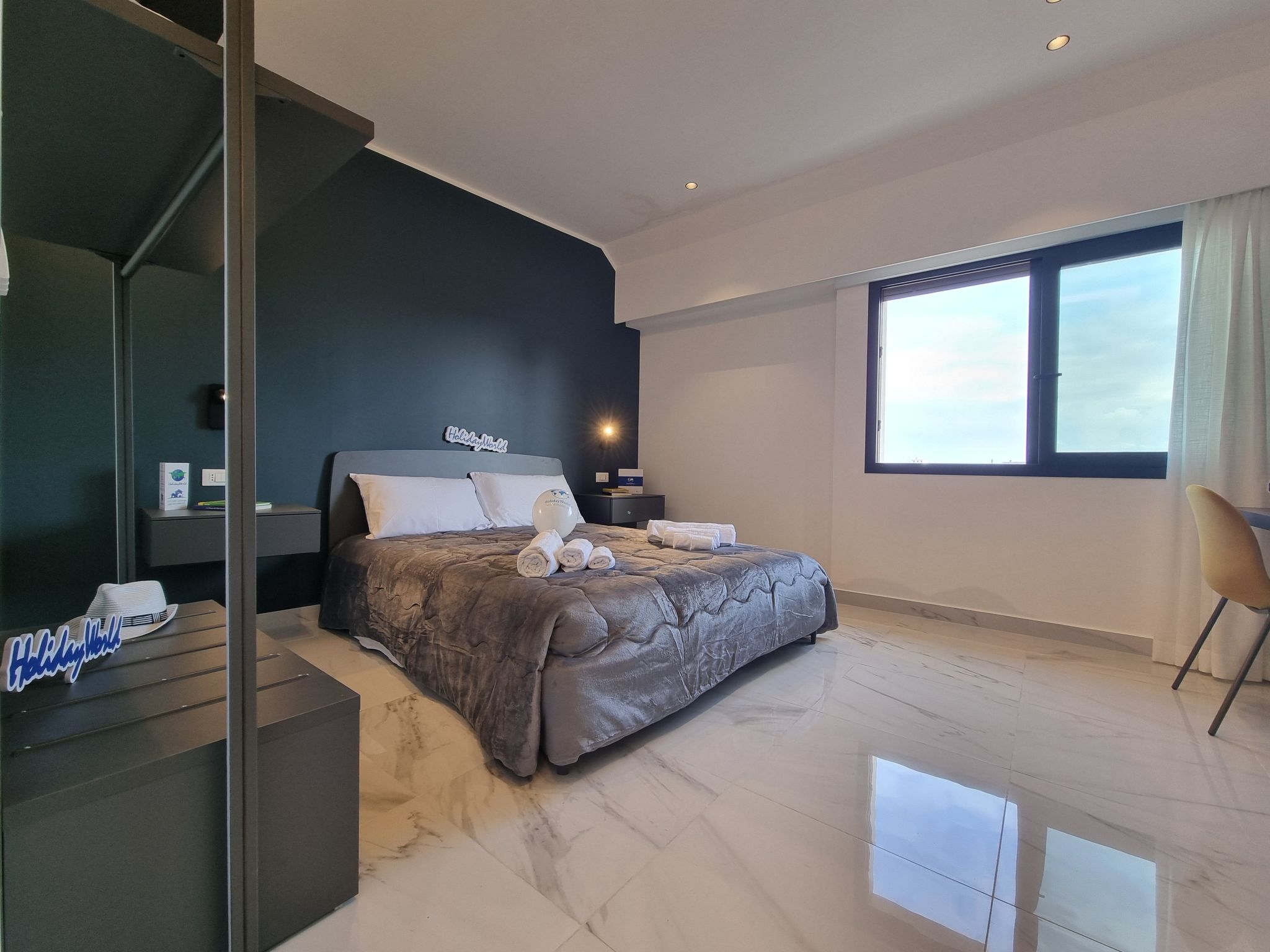 MaXelA Penthouse Grey-Dedans