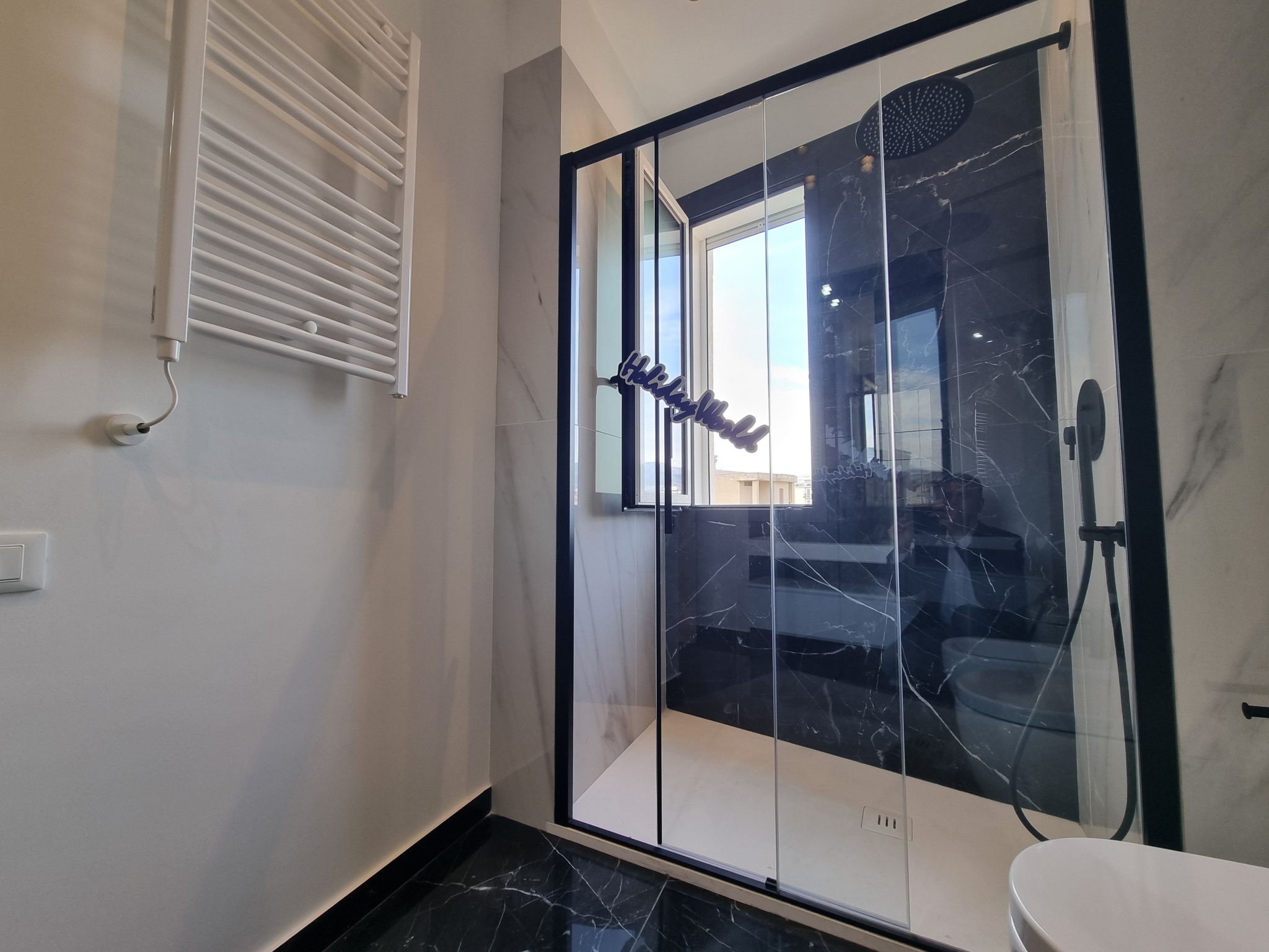 Photo of MaXelA Penthouse Grey