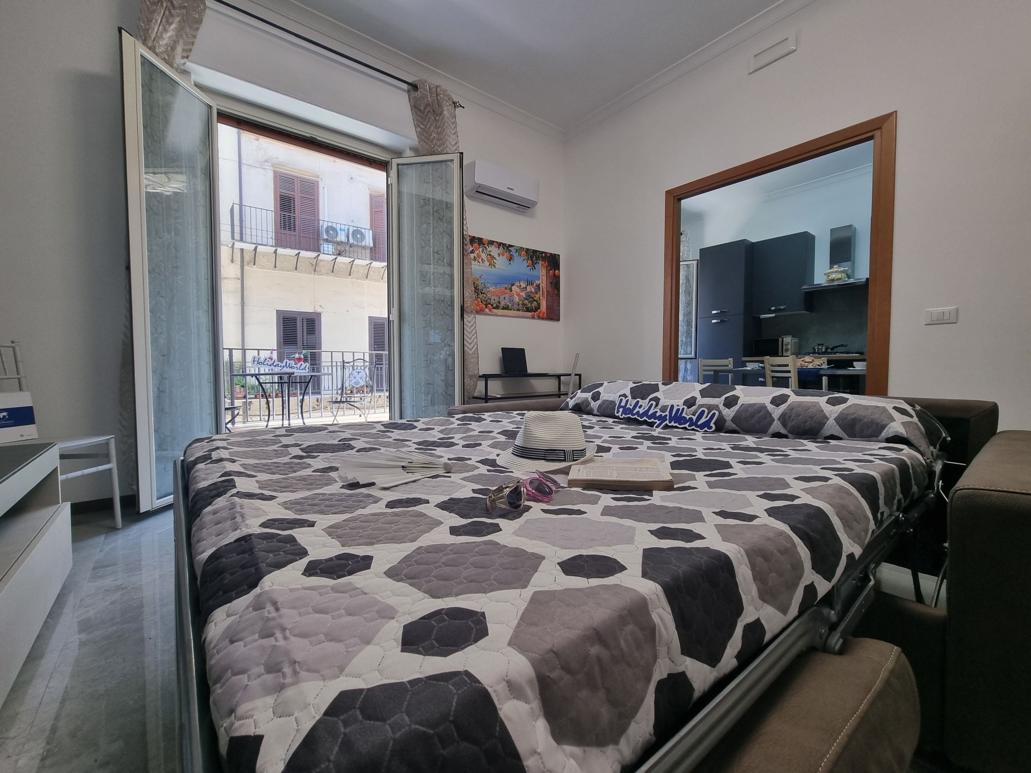 Kala Flat von Holiday World-Image-tags.info