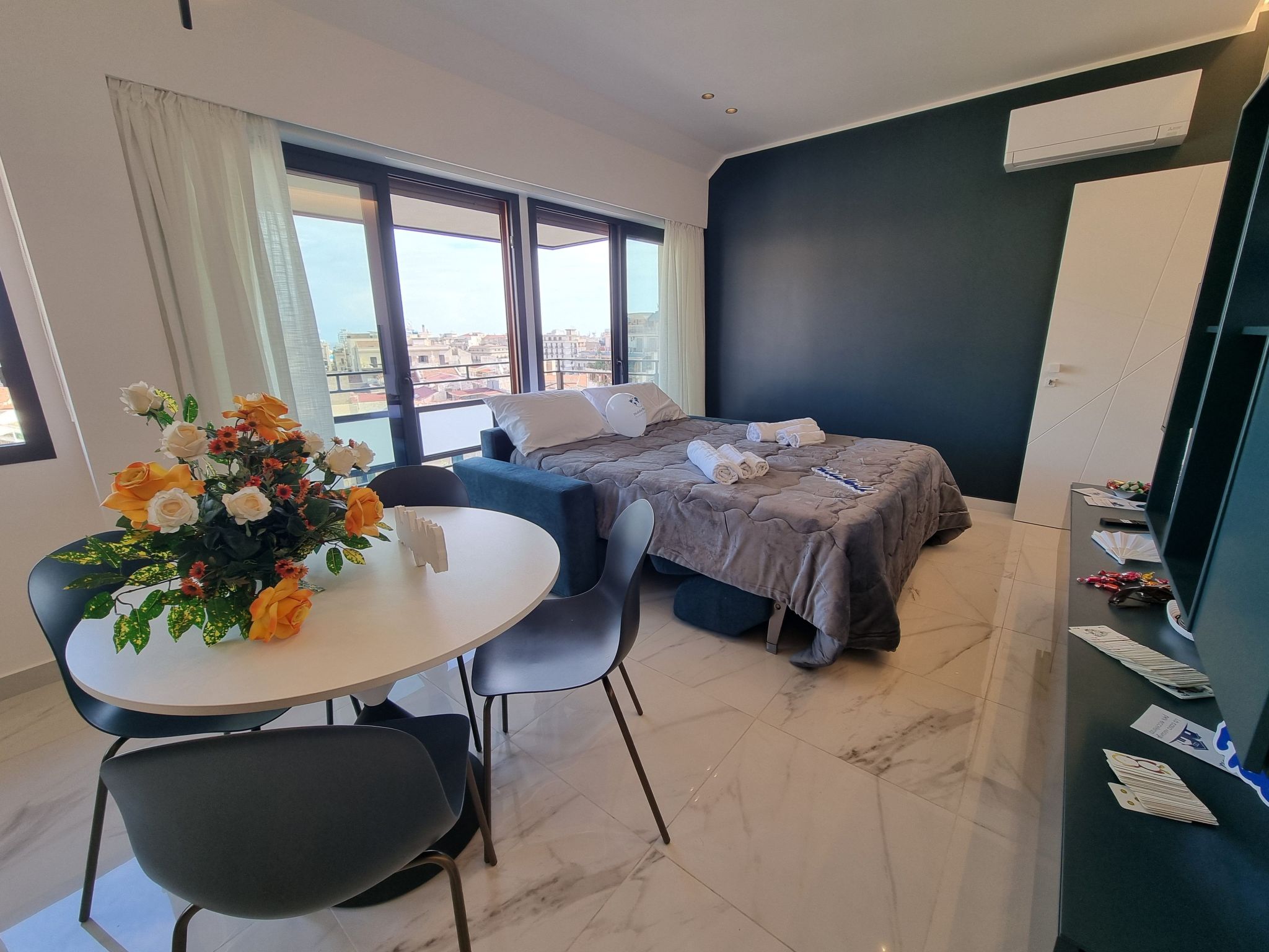 MaXelA Penthouse by Holiday World-Drinnen