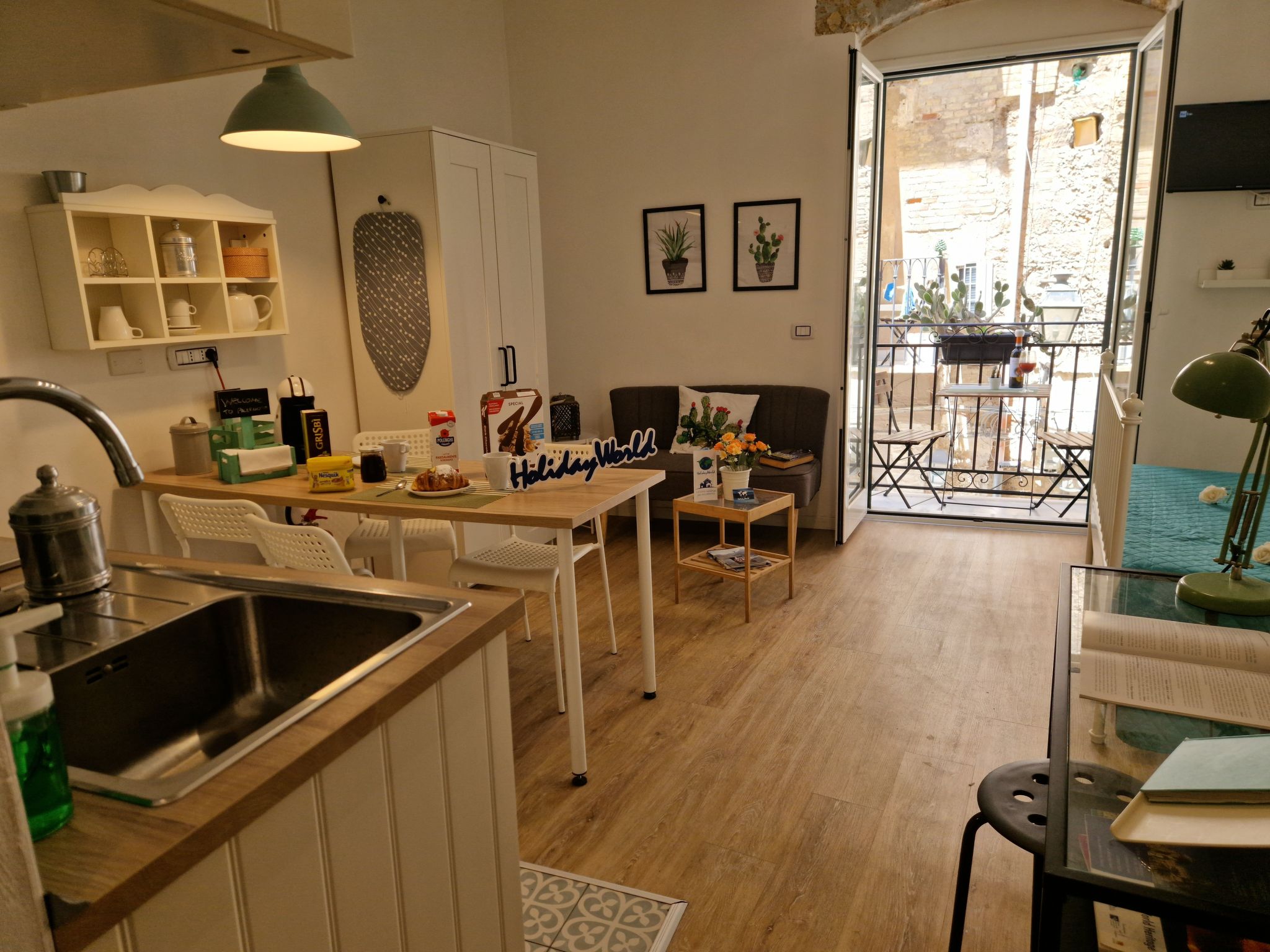 Come a Casa von Holiday World Apartment in Palermo