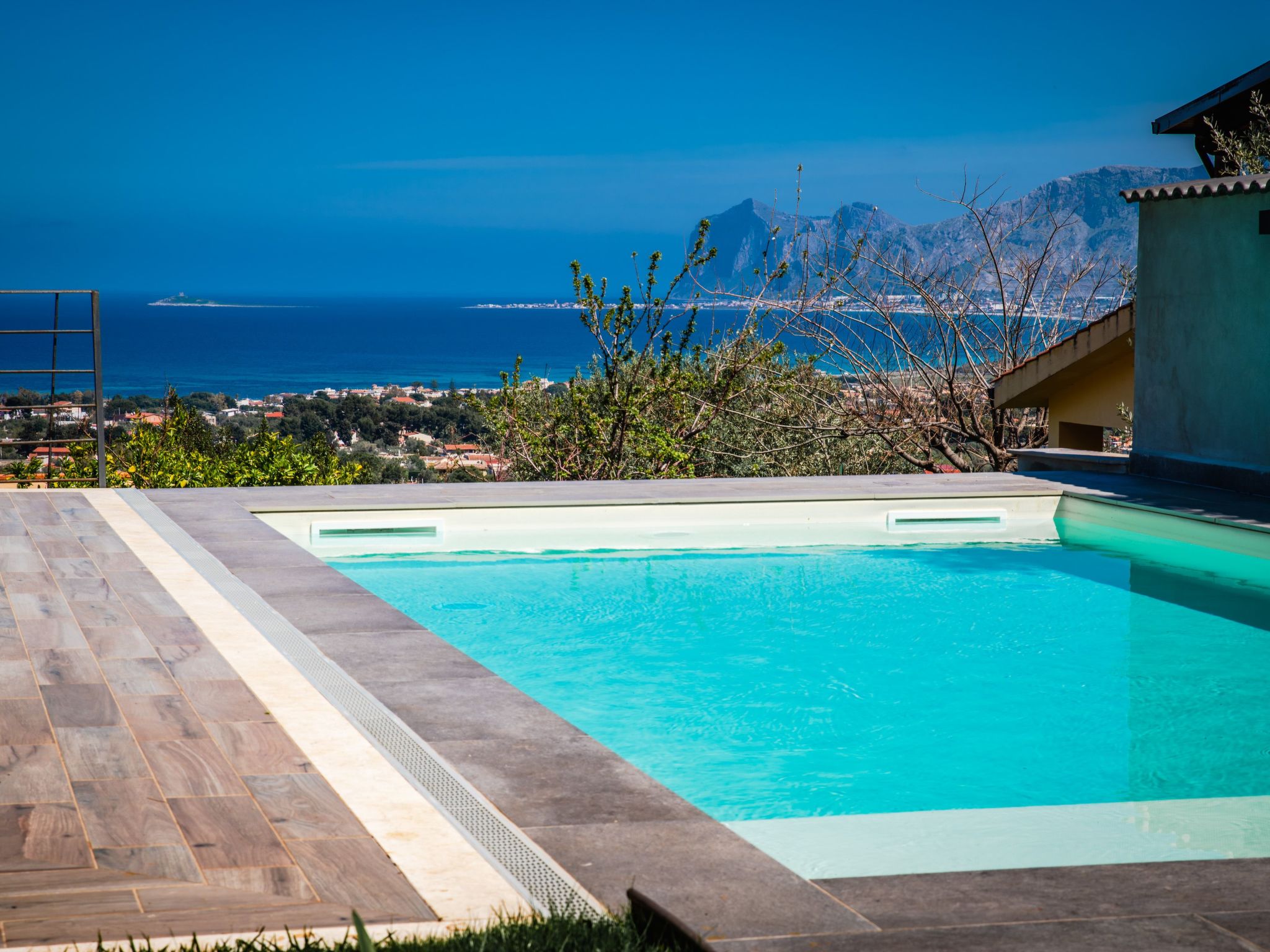 Haus in Carini mit privatem Pool-Image-tags.info