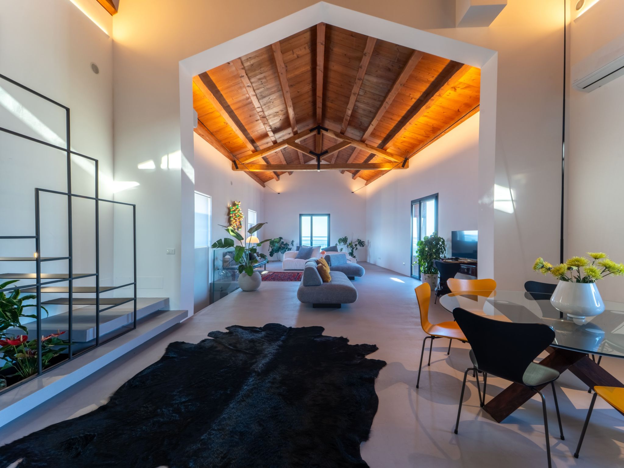 Luxuriöse Flucht mit Meerblick-Binnen