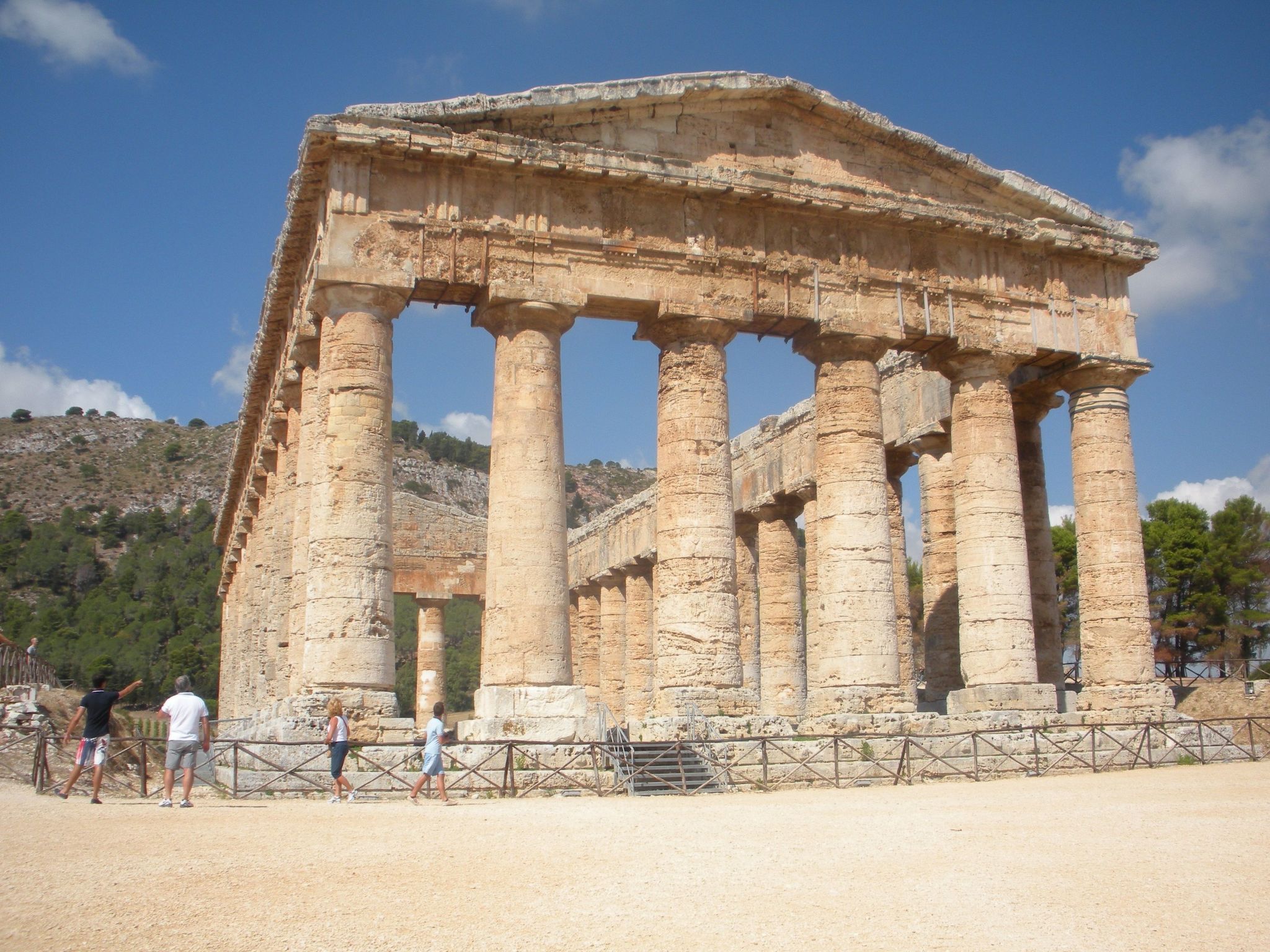 Nur 100 m vom Meer entfernt... mit Privatparkplatz-Image-tags.info