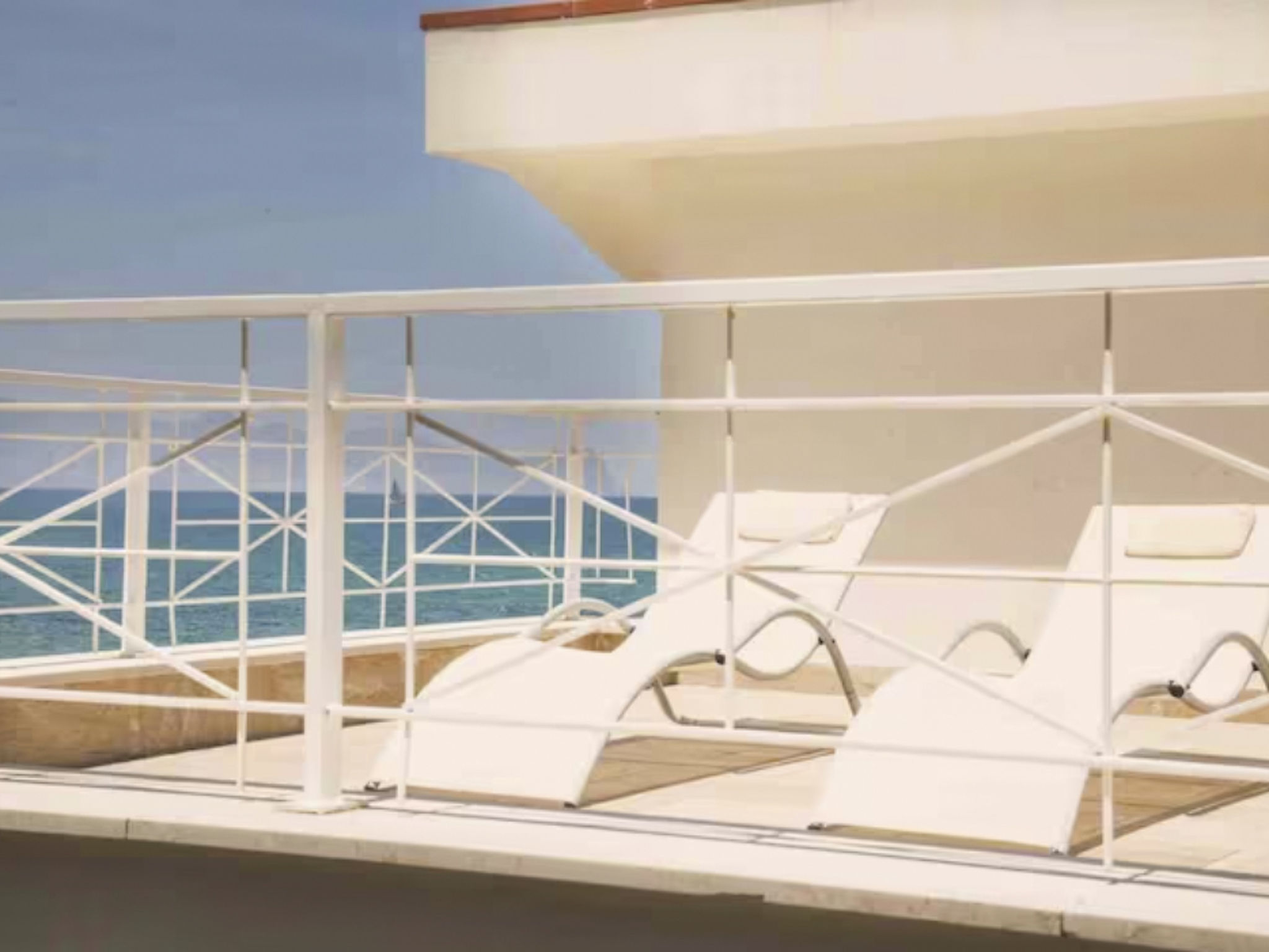 Meer von Sizilien-Dedans