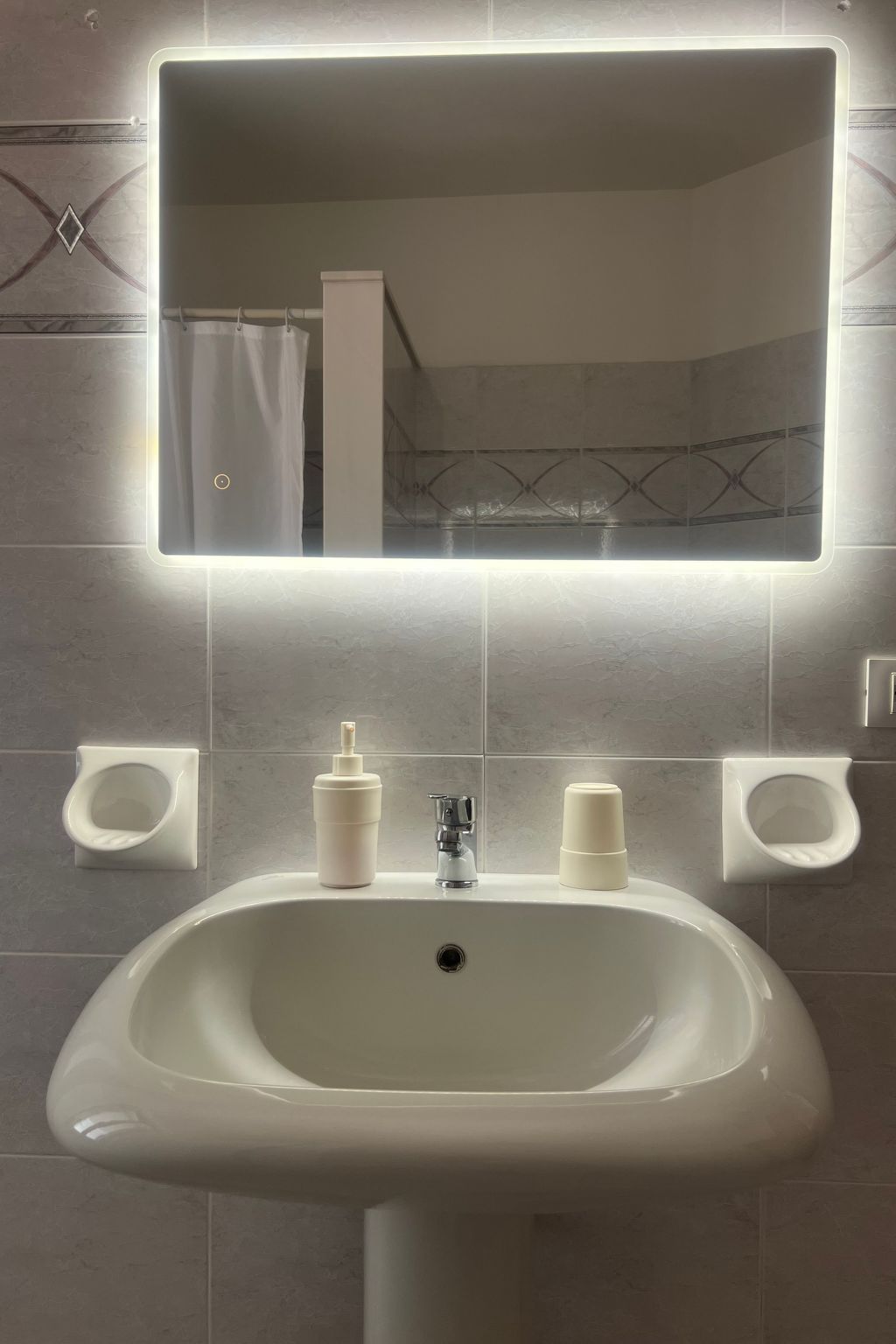 Giusy Penthouse mit Terrasse-Inside