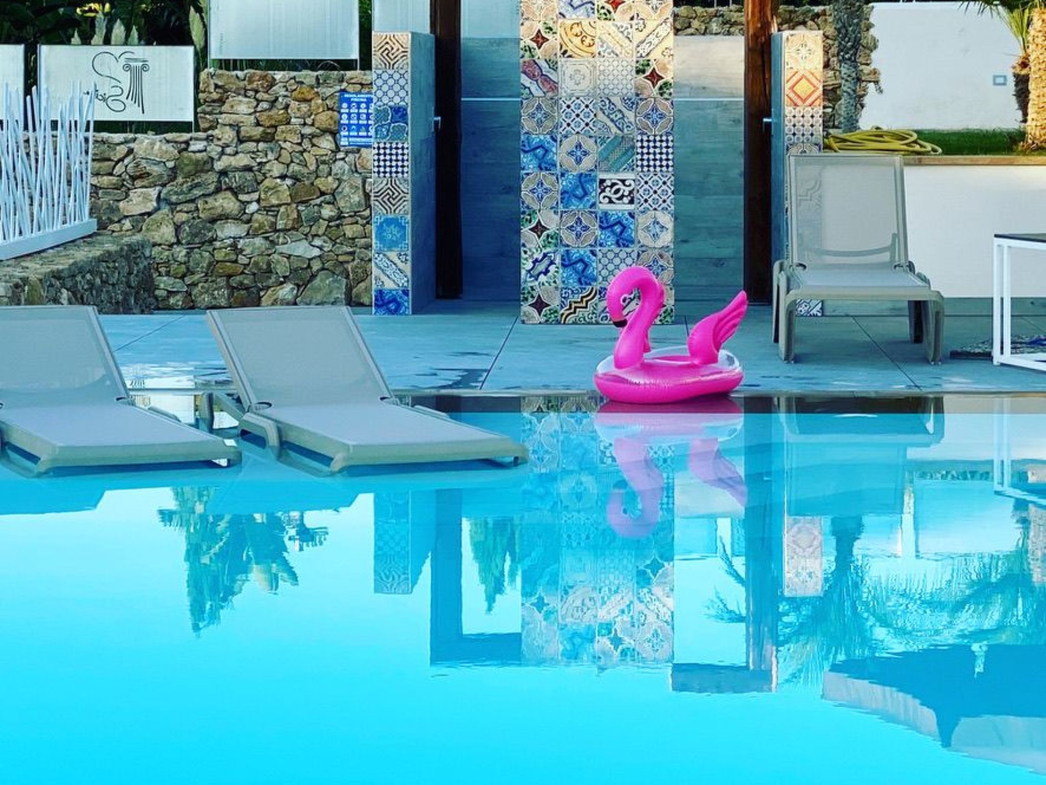 Wohnung Glicine mit Schwimmbad und Meerblick