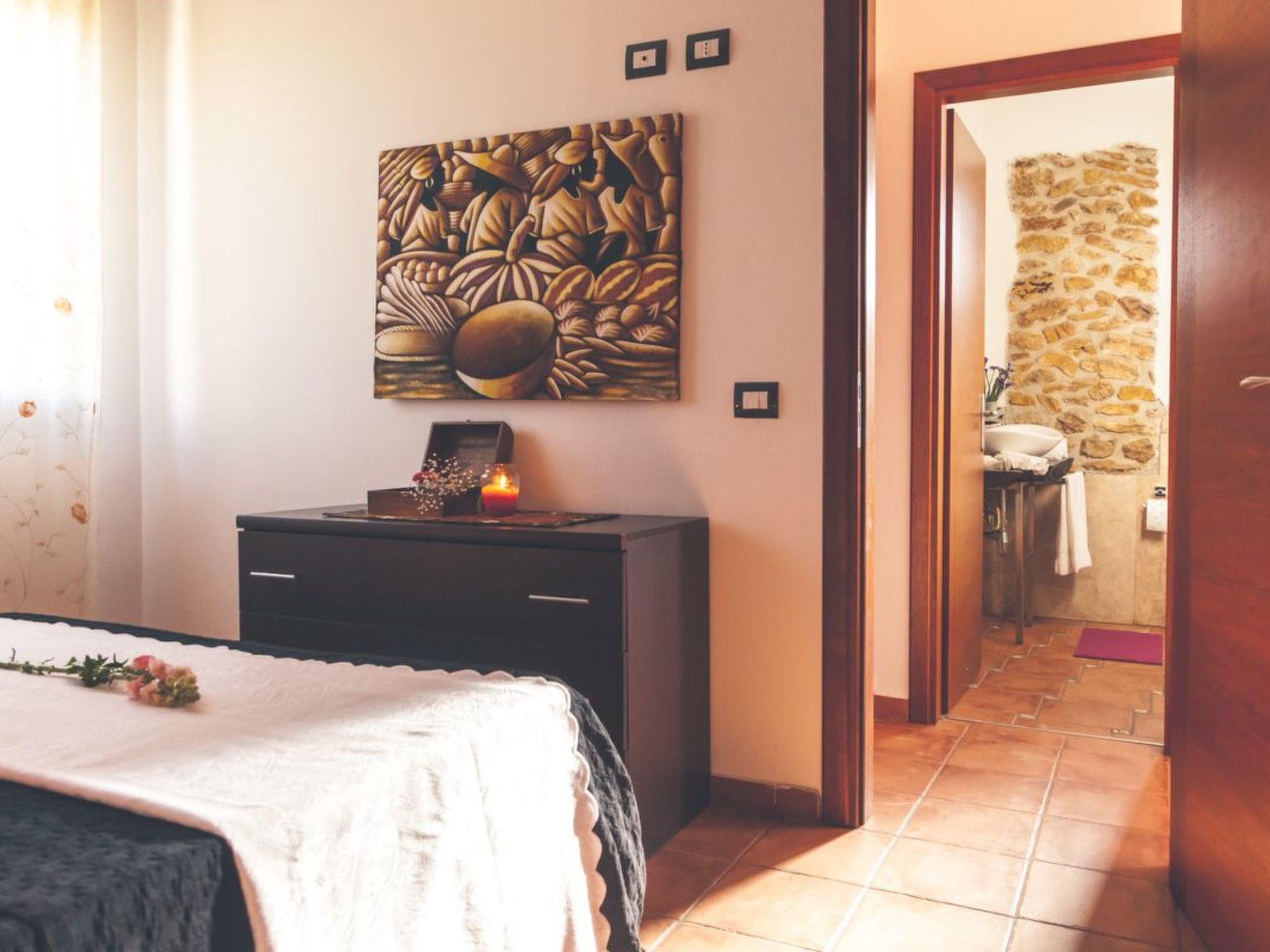 Lila Wohnung mit Schwimmbad und Meerblick-Image-tags.info