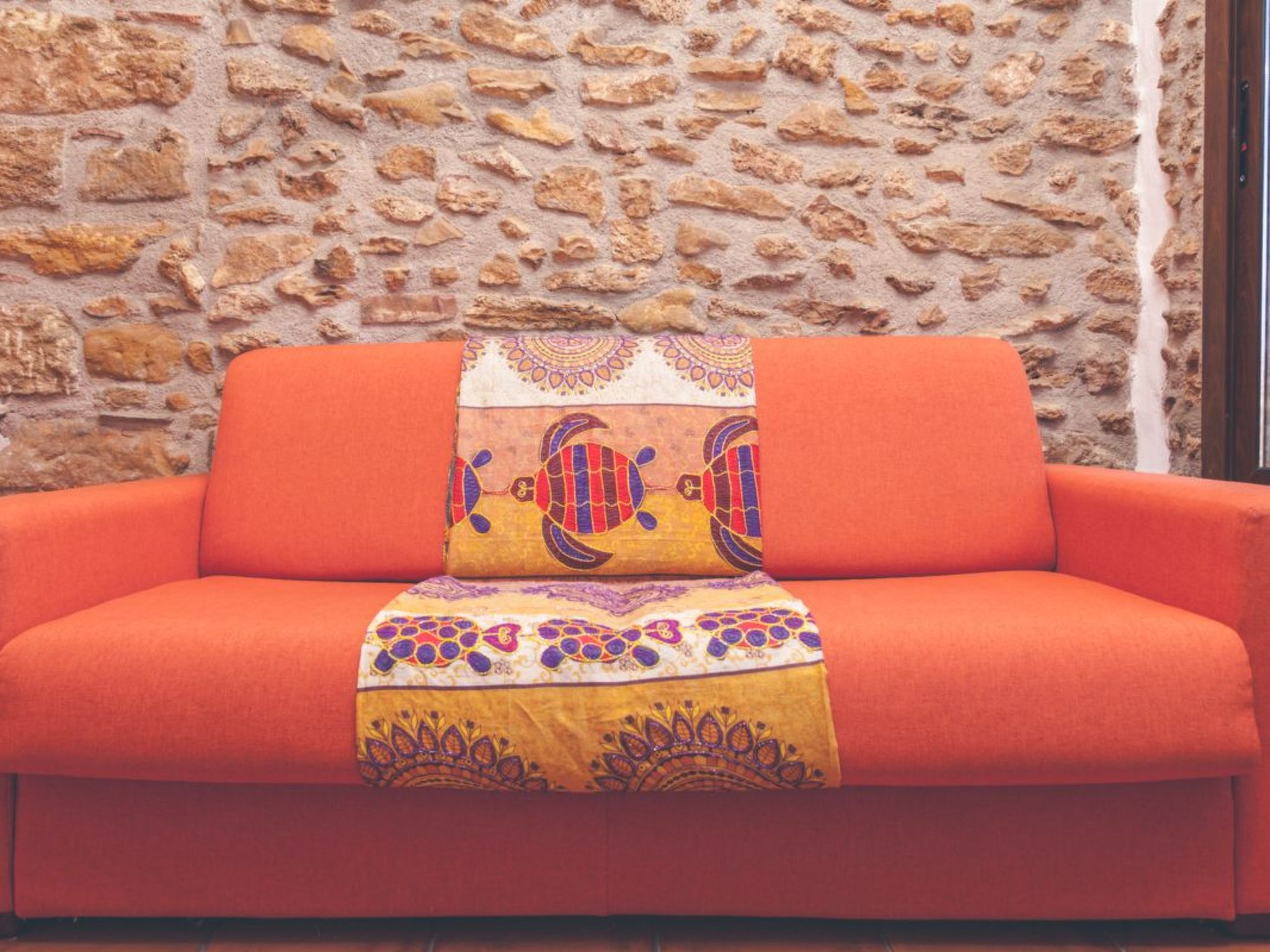 Lila Wohnung mit Schwimmbad und Meerblick-Image-tags.info