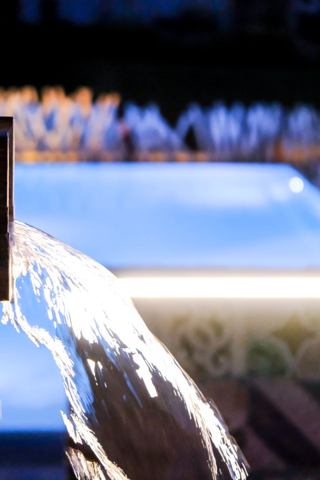 Lila Wohnung mit Schwimmbad und Meerblick-Image-tags.info