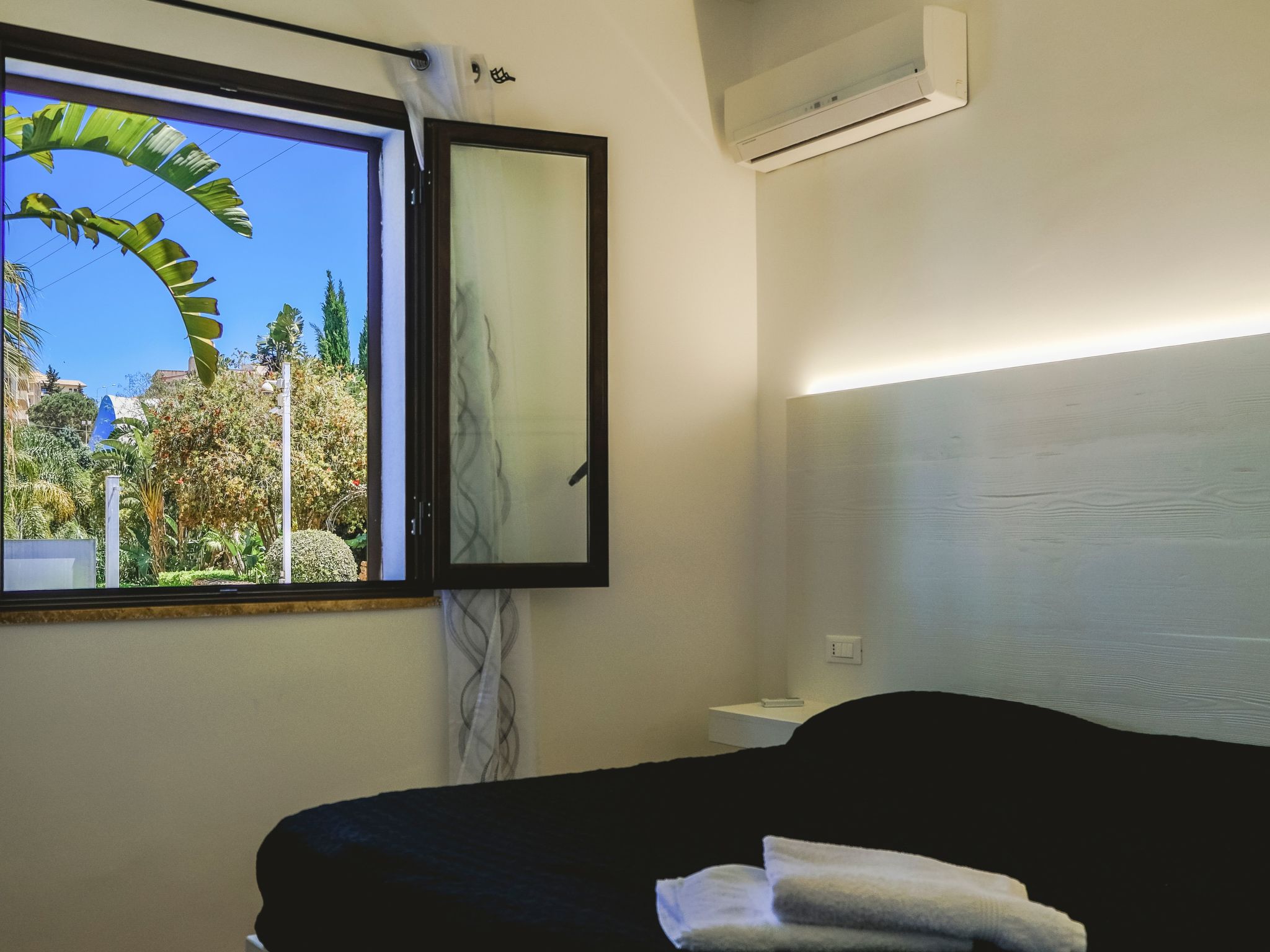 Wohnung in Balestrate mit Schwimmbad und Meerblick-Image-tags.info