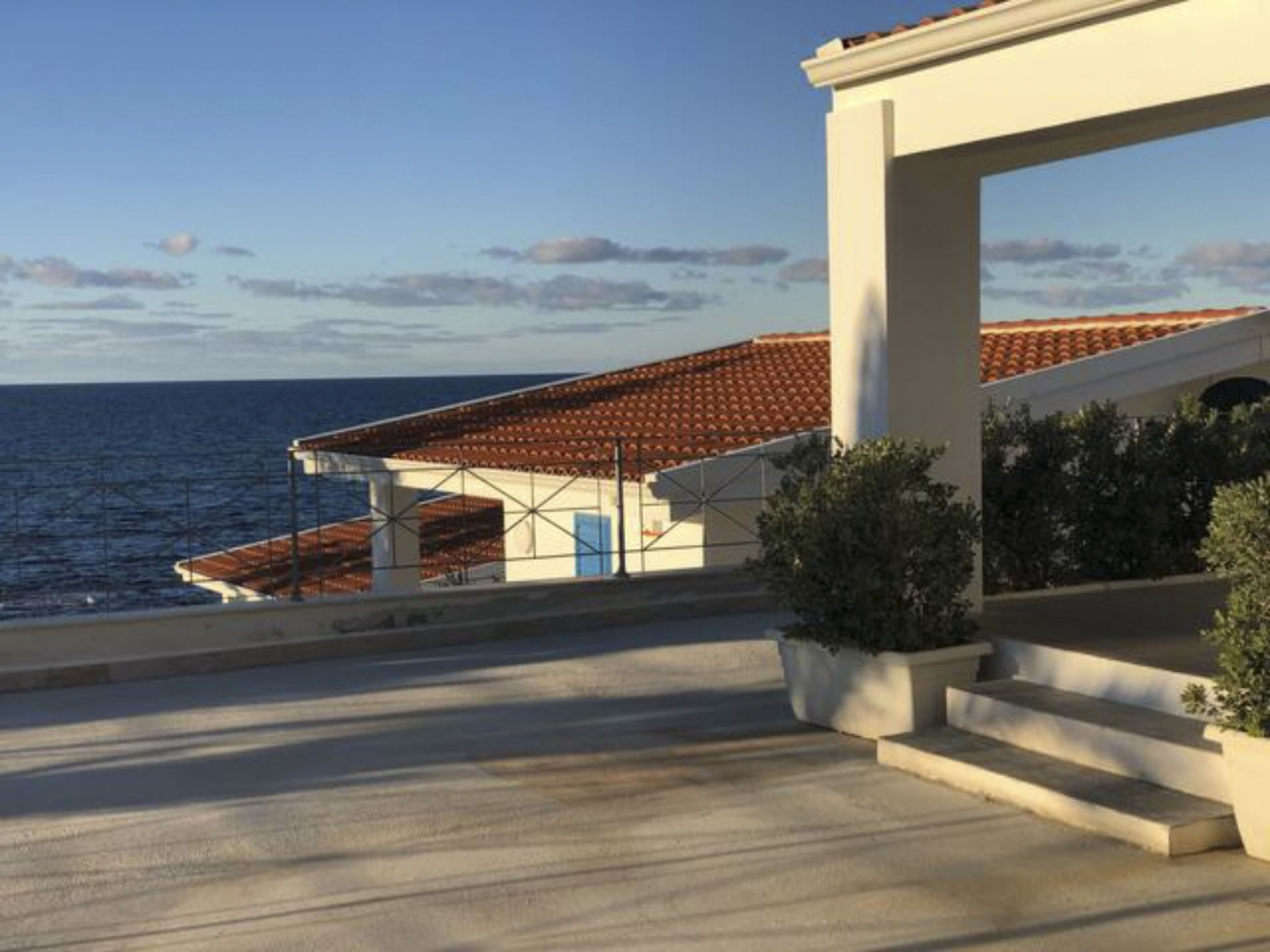 Villa Leucosia Marina Strand Resort