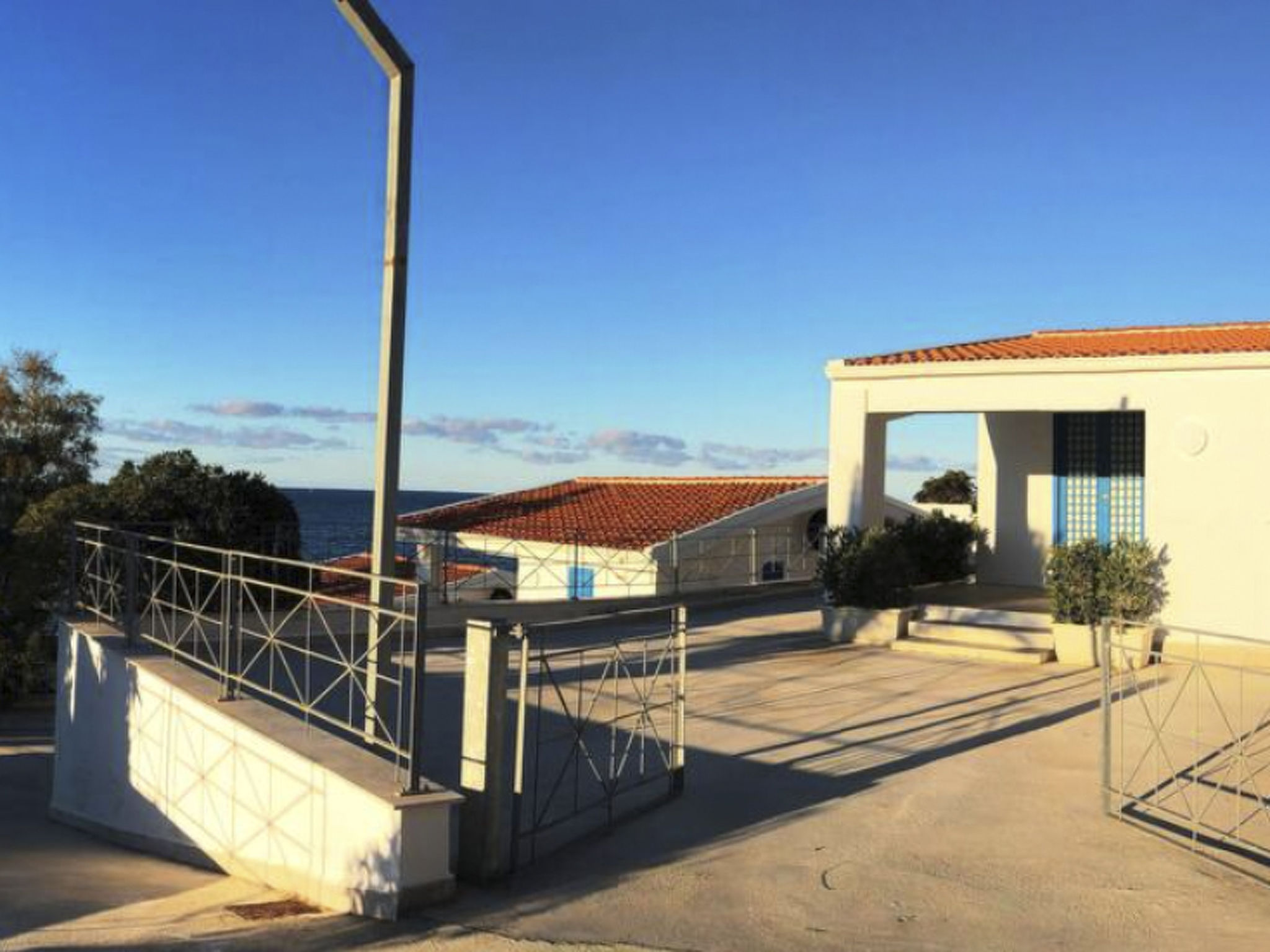 Villa Leucosia Marina Strand Resort