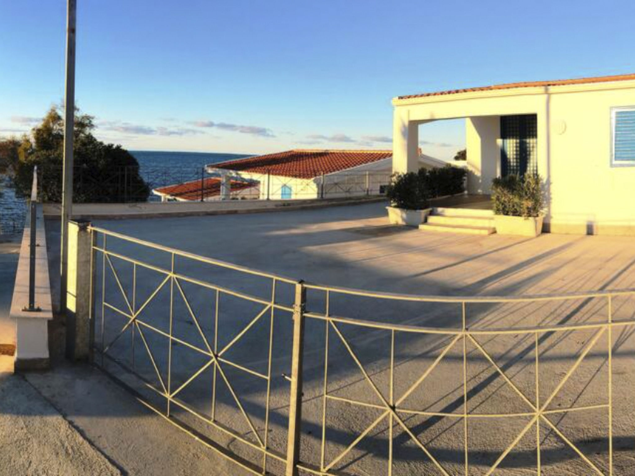 Villa Leucosia Marina Strand Resort-Buiten