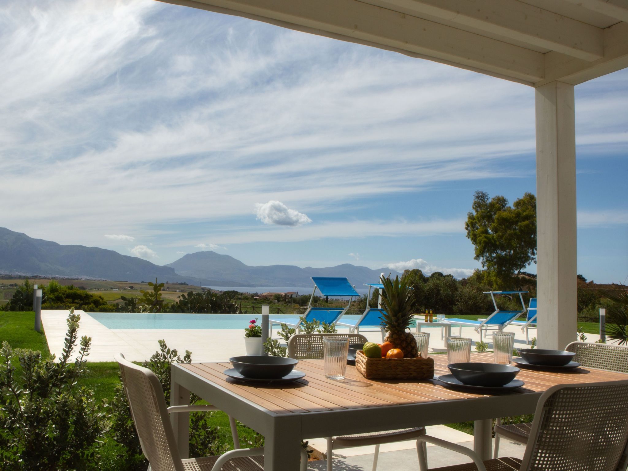 In Partinico mit Privatem Pool-Binnen