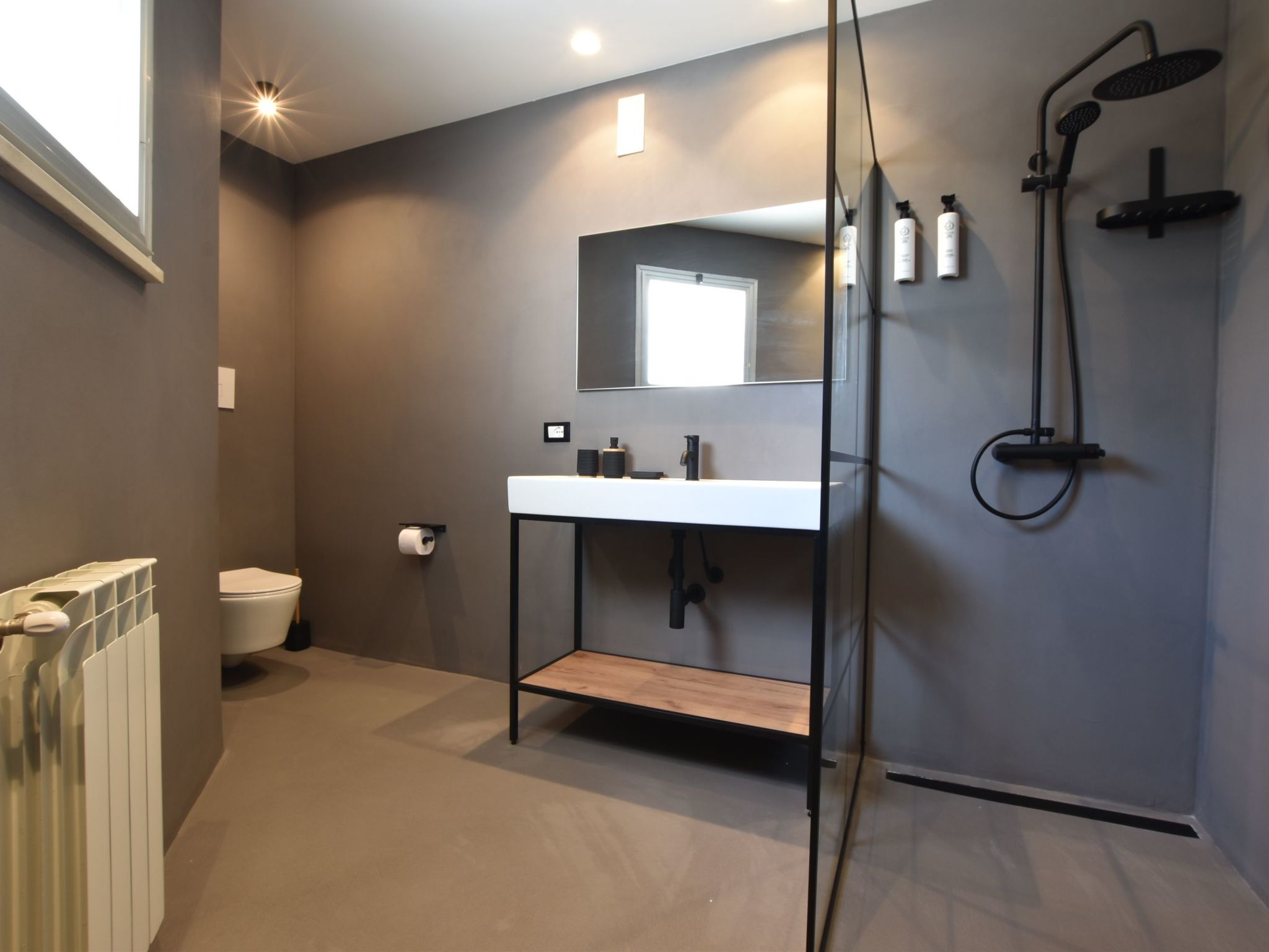 Villa 'delle Sterlizie' mit eigenem Pool-Binnen