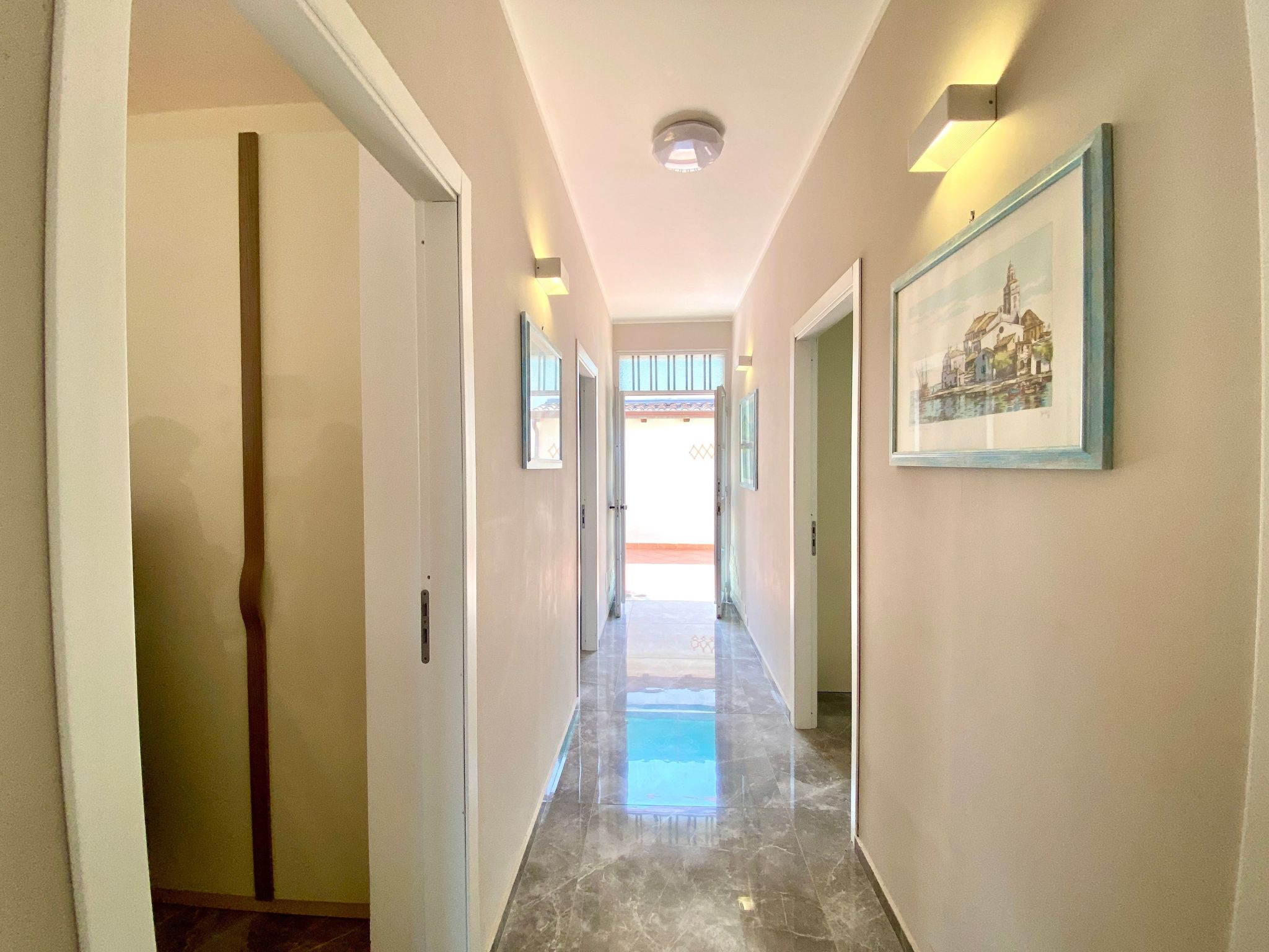 Villa Grace, Strand 200 m entfernt-Image-tags.info