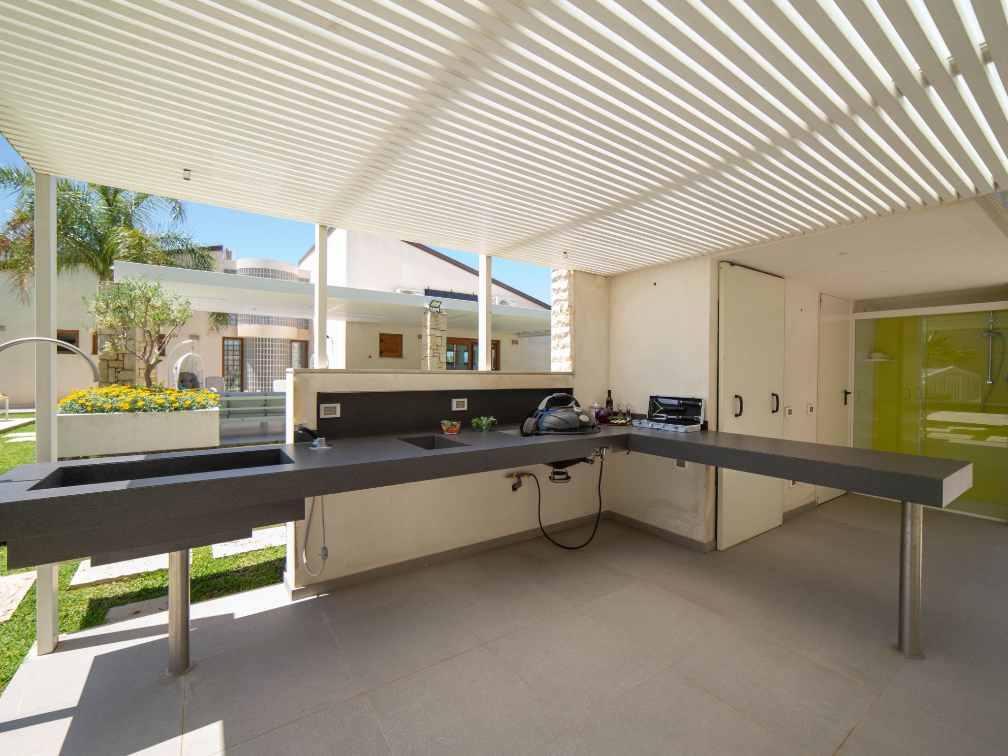 Villa in Sizilien am Meer mit beheiztem Pool-Dedans