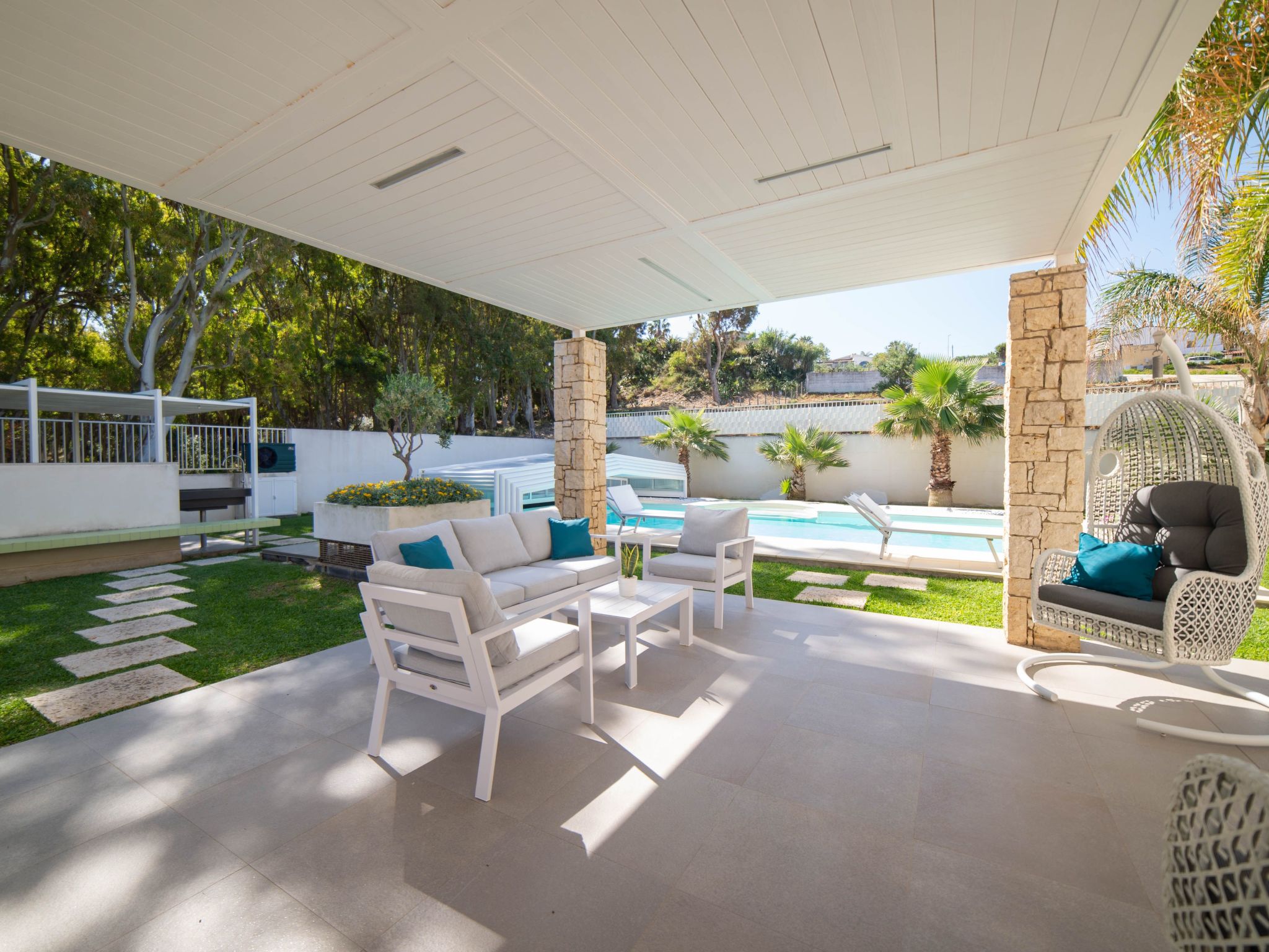 Villa in Sizilien am Meer mit beheiztem Pool-Dedans