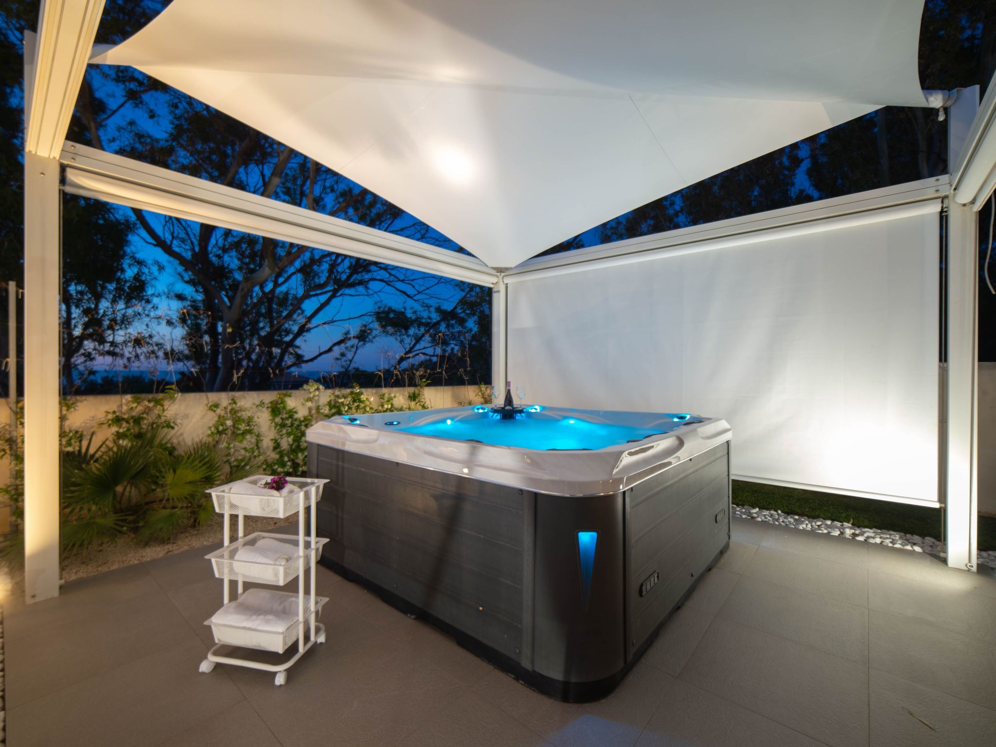 Villa in Sizilien am Meer mit beheiztem Pool-Dedans