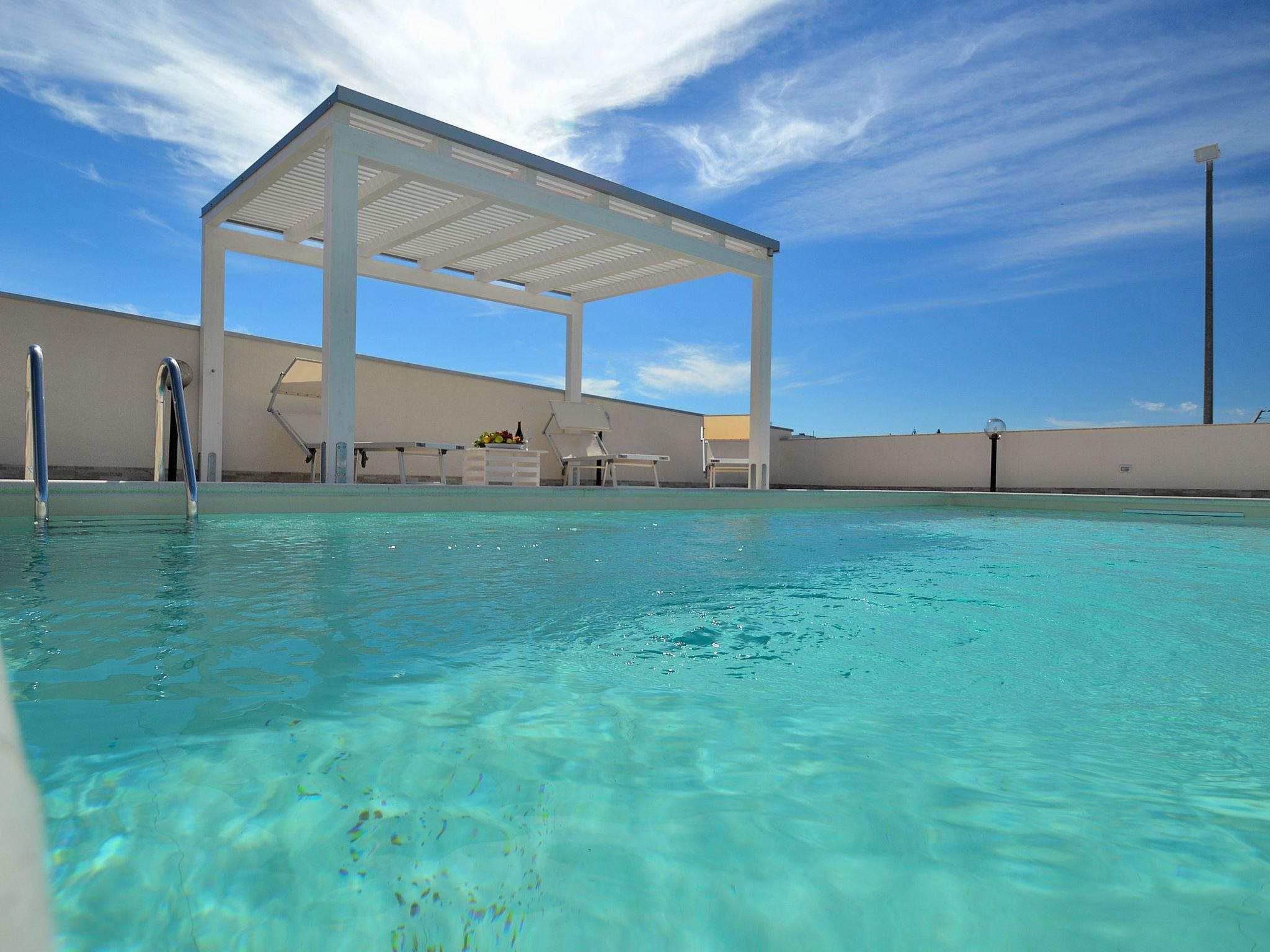 Chalet mit privatem Pool 8 Plätze klimatisiert Parkplatz bbq-Image-tags.info