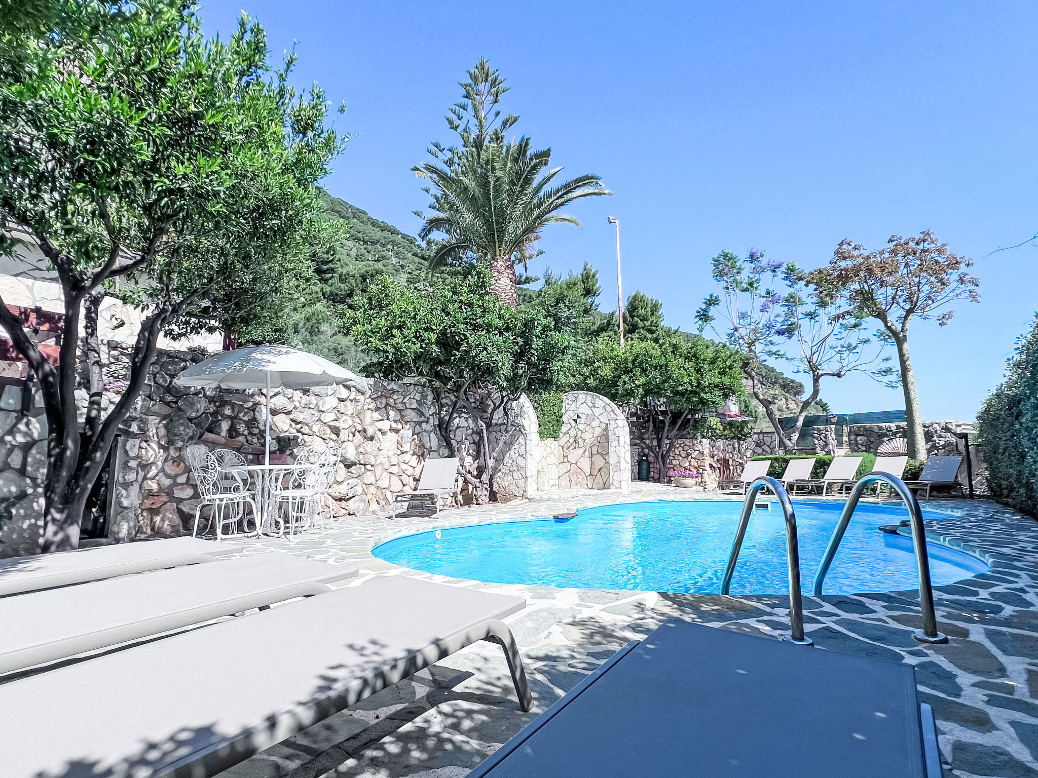 Melograno di Patrizia — Pool Outdoor (2 of 33)