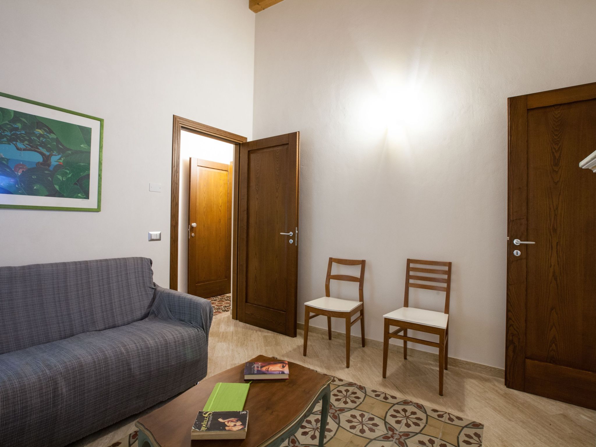 Uhrenterrasse-Inside