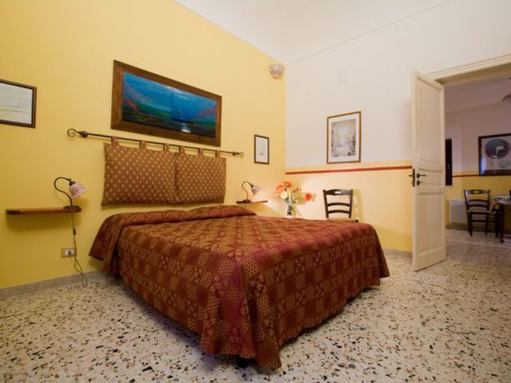 Quattro Canti' Wohnung mit Balkon-Inside