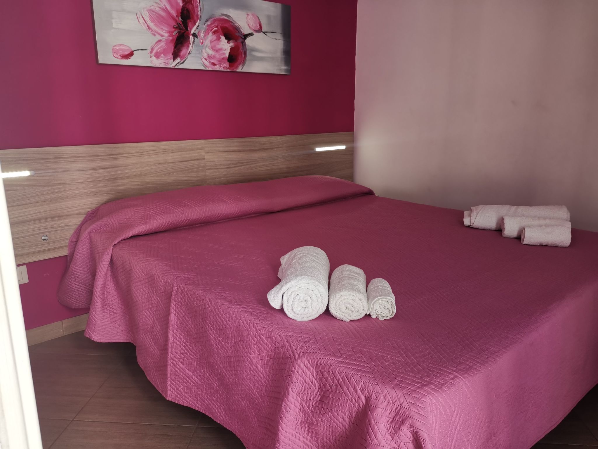 Flacher Flieder-Image-tags.info