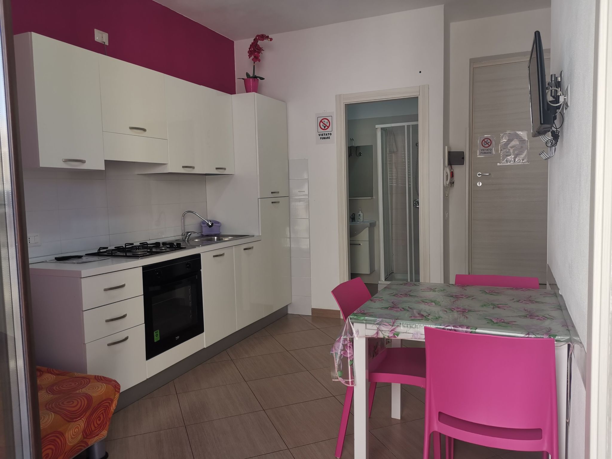 Flacher Flieder-Image-tags.info