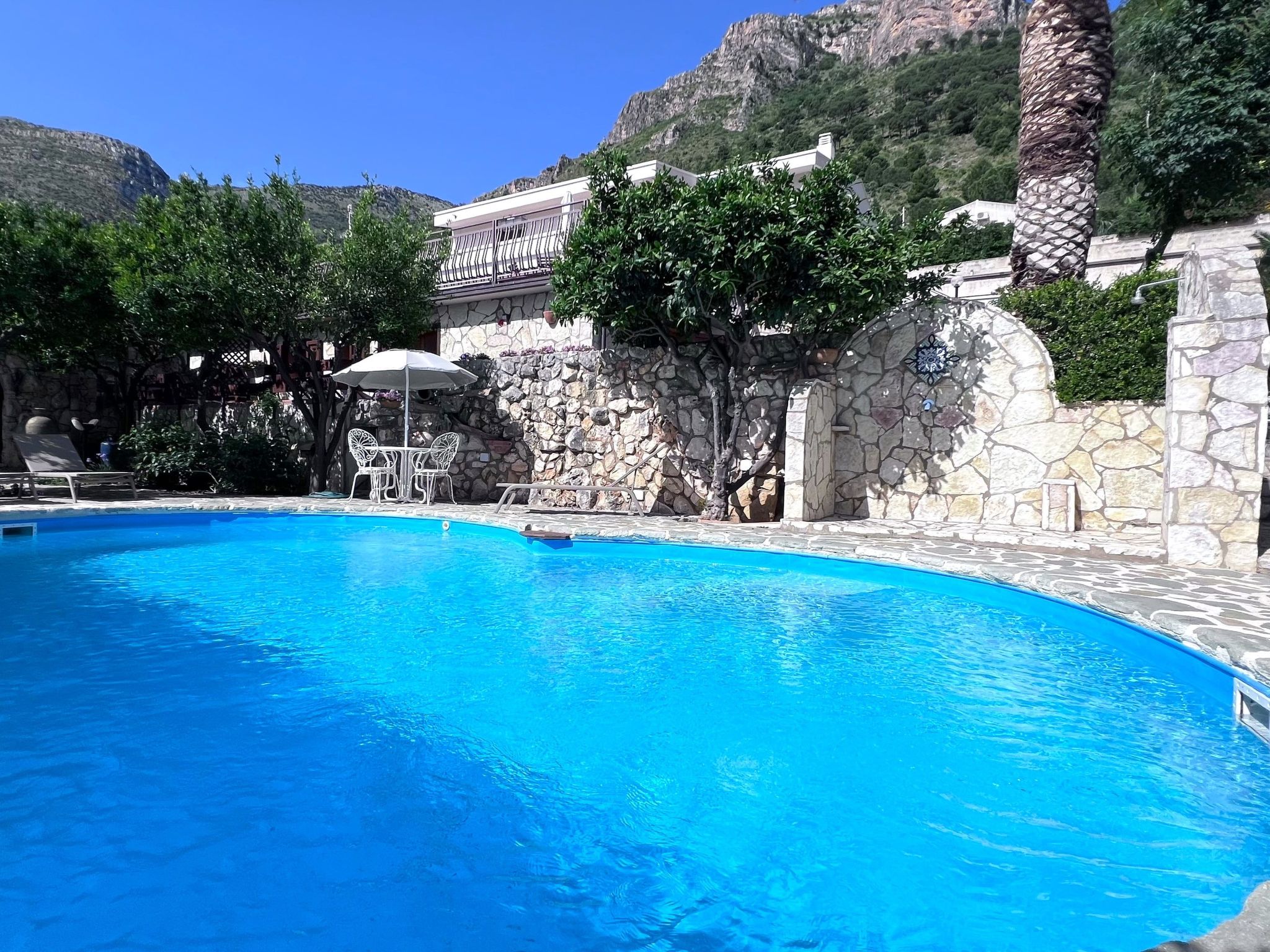 Studio-Wohnung "P Melograno" mit Pool — Pool Outdoor (5 of 26)