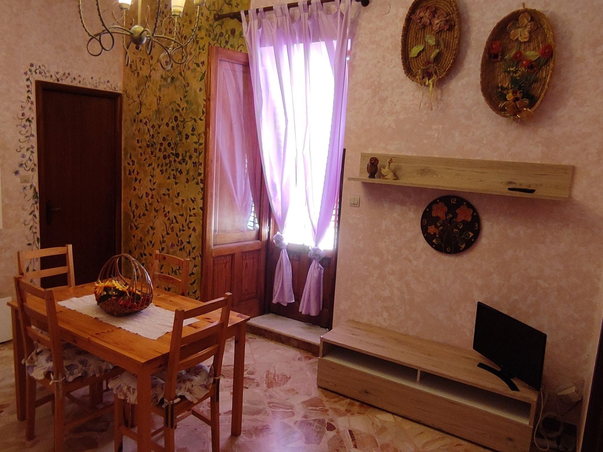 Gemütliche Ferienwohnung Villa Alba-Binnen