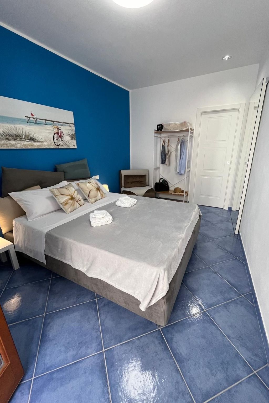 Oikos Design-Ferienwohnung mit Aussicht-Binnen