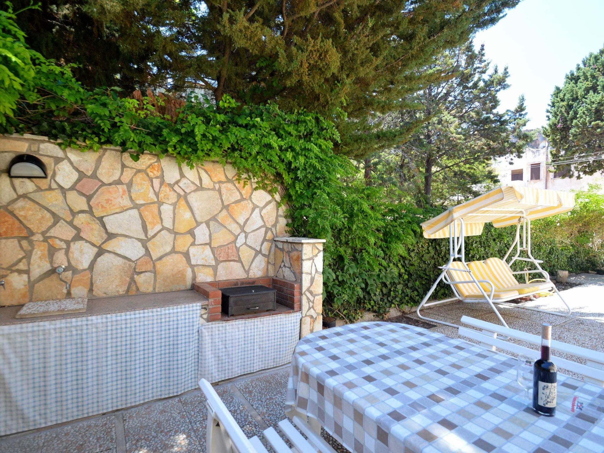 Haus in Sporting Village mit überdachtem Parkplatz-Image-tags.info