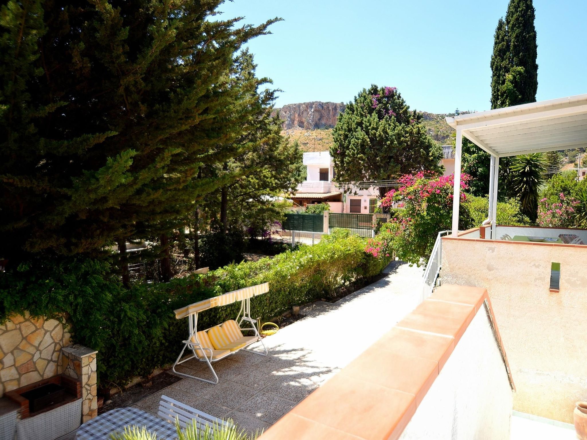 Haus in Sporting Village mit überdachtem Parkplatz-Image-tags.info