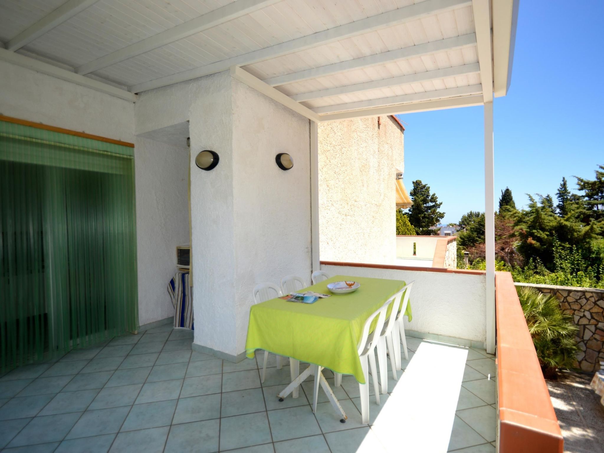 Haus in Sporting Village mit überdachtem Parkplatz-Image-tags.info