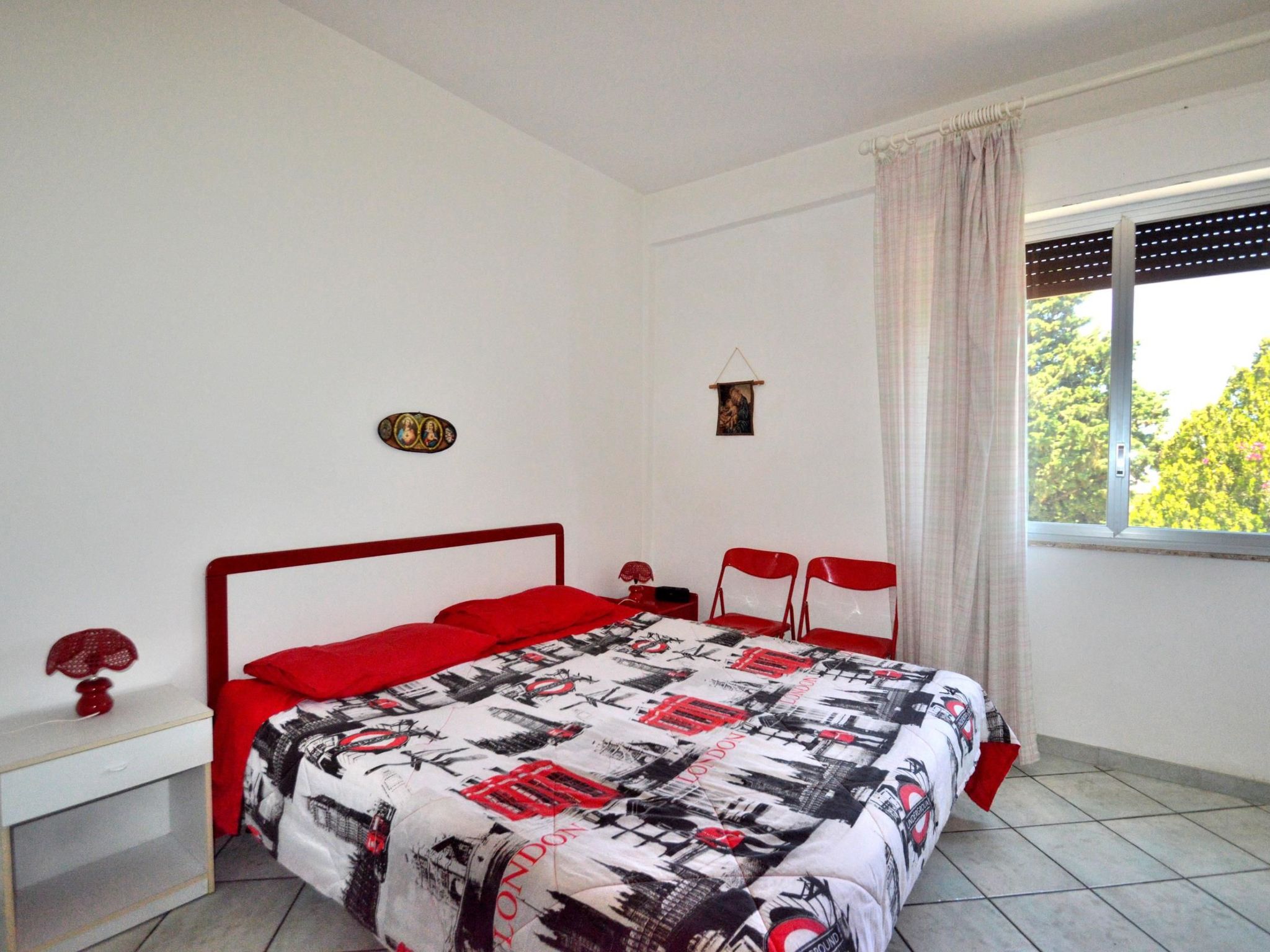 Haus in Sporting Village mit überdachtem Parkplatz-Image-tags.info