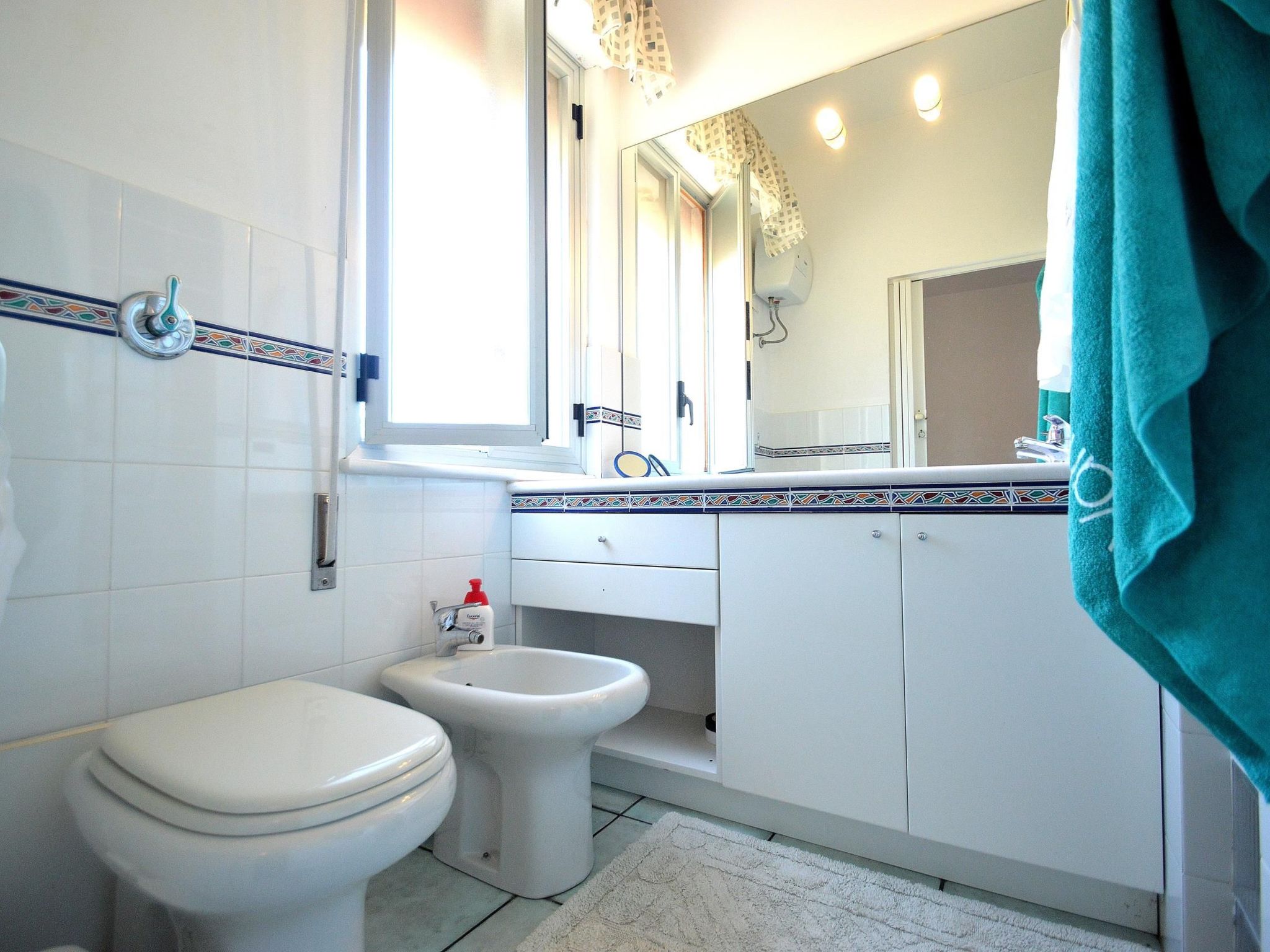 Haus in Sporting Village mit überdachtem Parkplatz-Image-tags.info