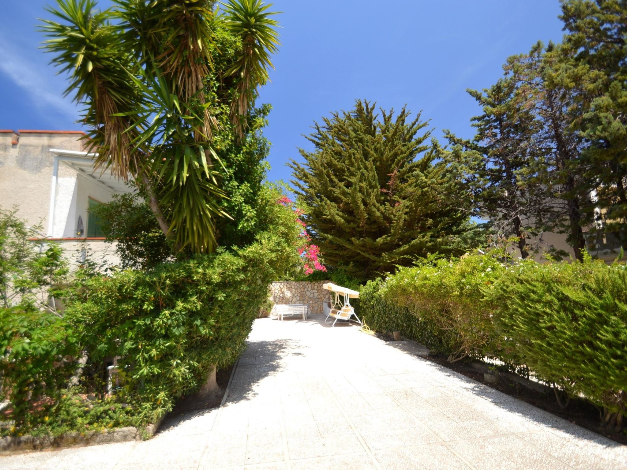 Haus in Sporting Village mit überdachtem Parkplatz-Image-tags.info