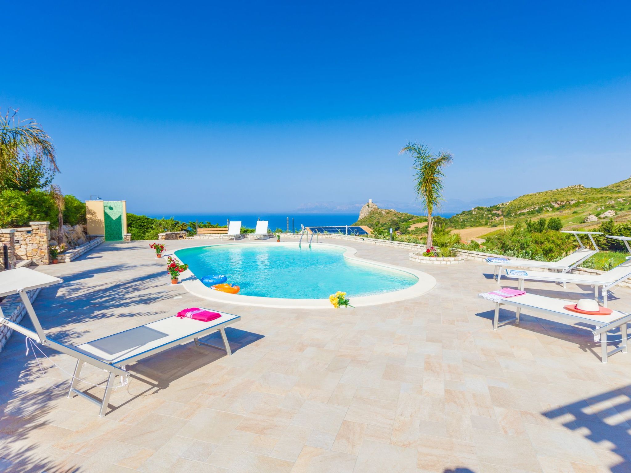 'Mamma Ninetta' mit privatem Pool-Image-tags.info