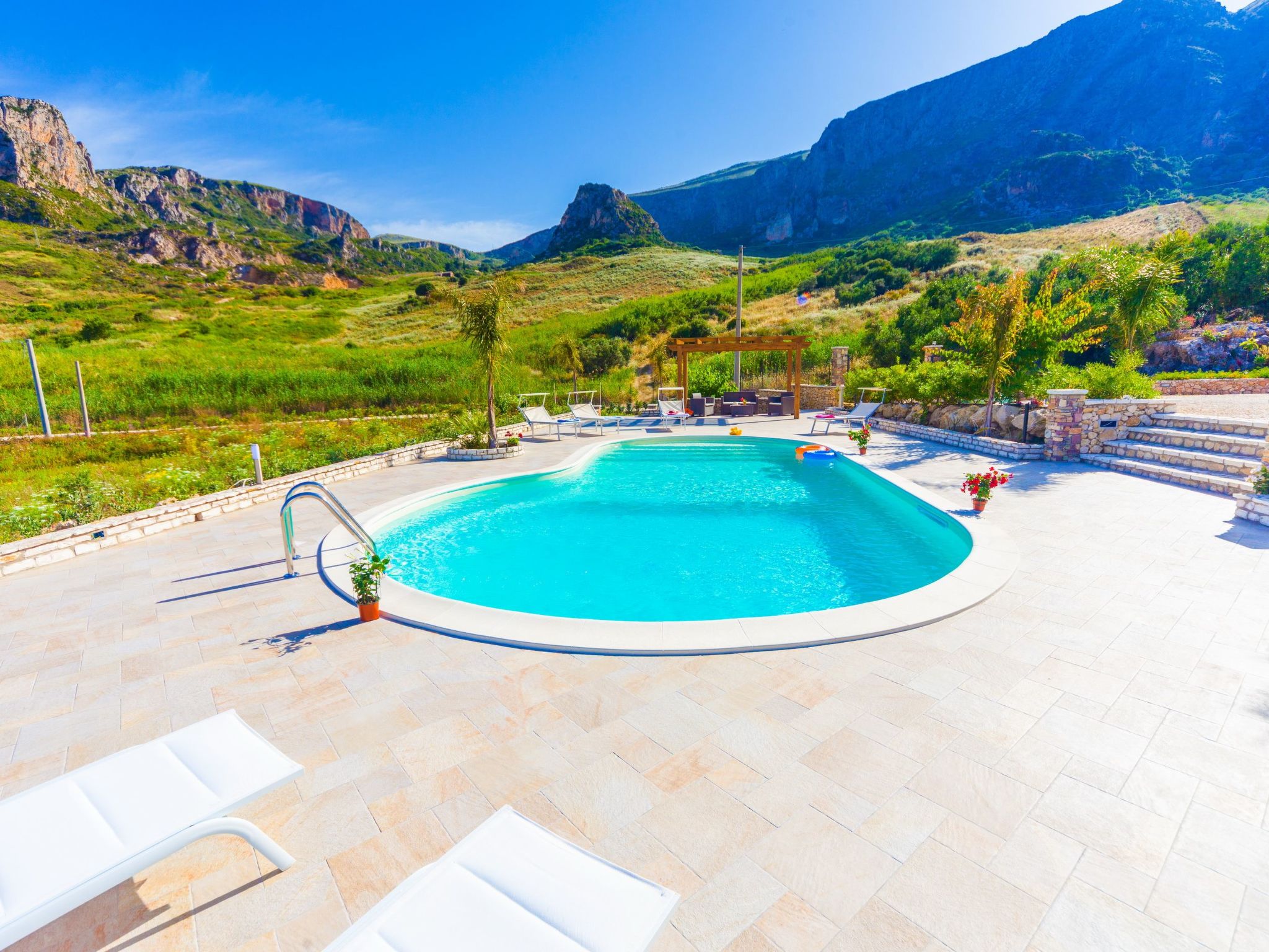 'Mamma Ninetta' mit privatem Pool-Image-tags.info