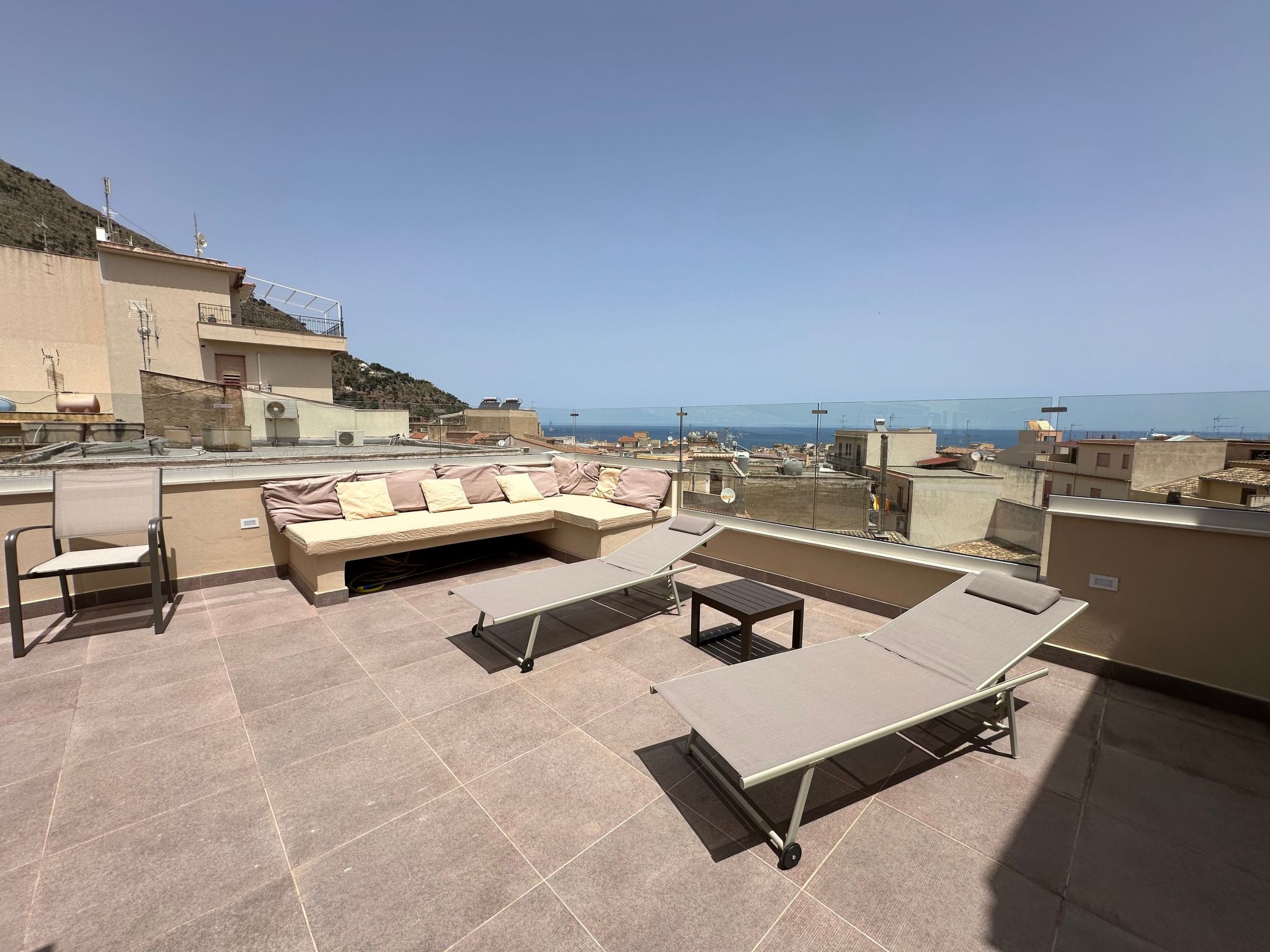 GS Urlaub del Golfo Haus mit Jacuzzi-Image-tags.info