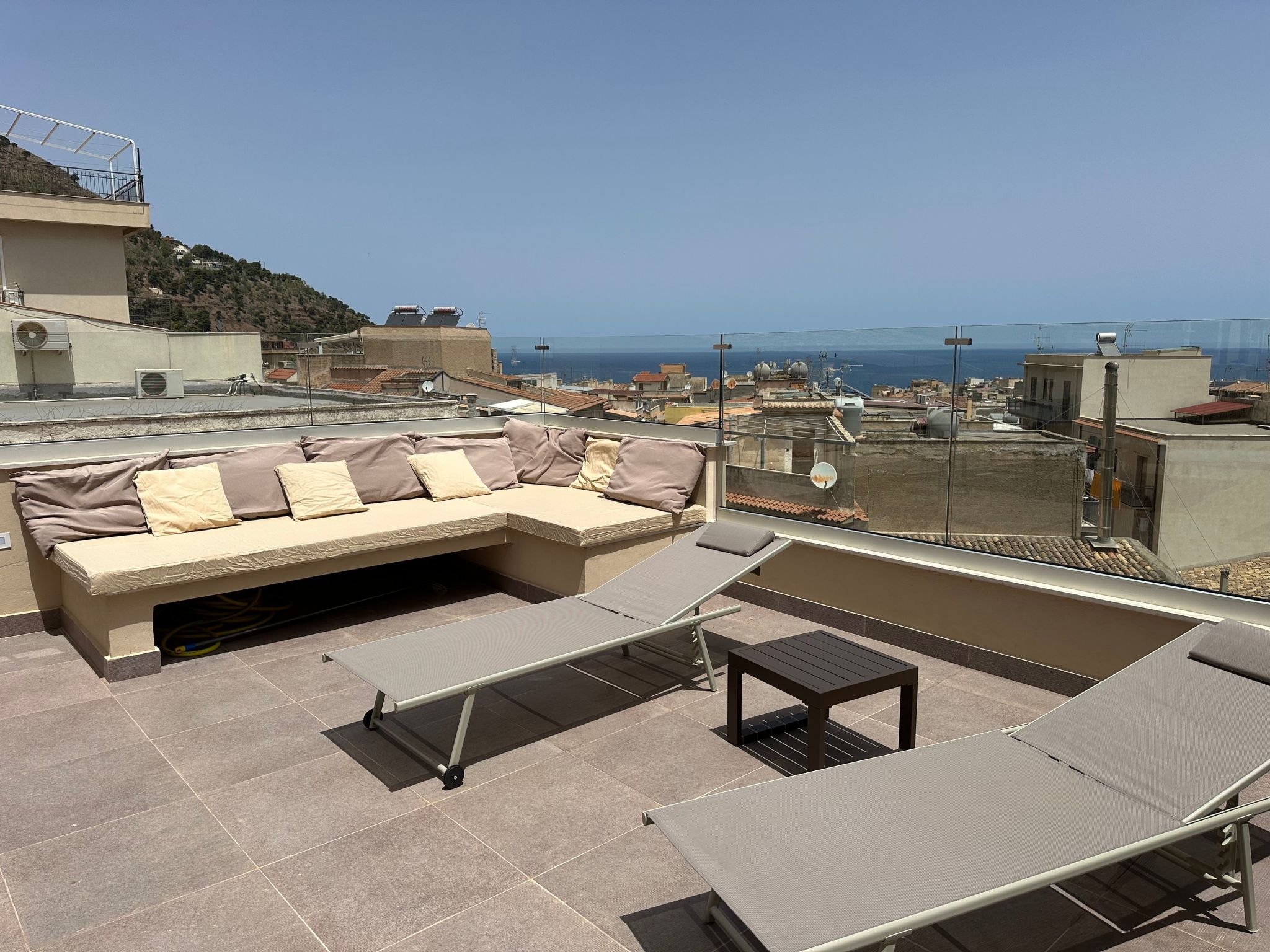 GS Urlaub del Golfo Haus mit Jacuzzi-Image-tags.info