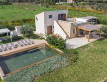 Villa Aura