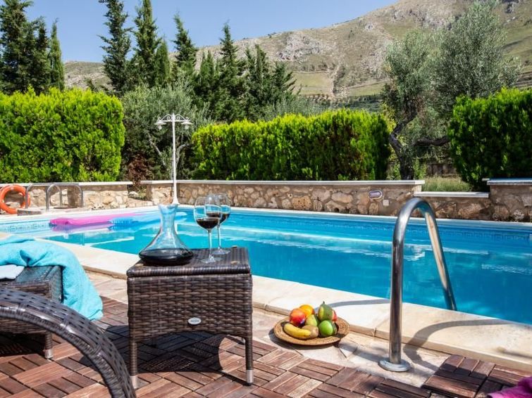 Ferienvilla Mit Privatem Pool Für 7 Personen Mit Garten - Scopello