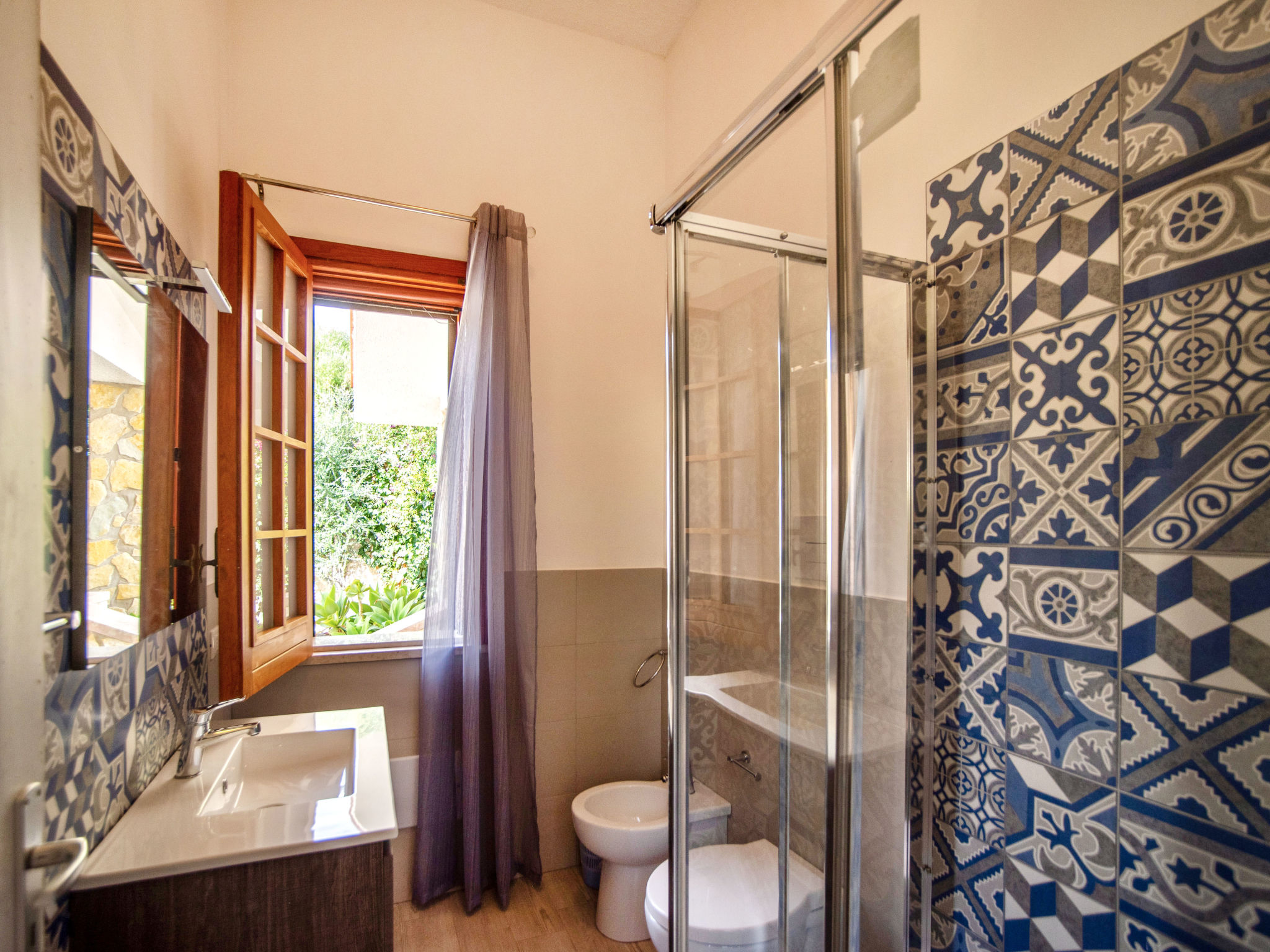 Villa La Vela – Salle de bains, photo 15 sur 24