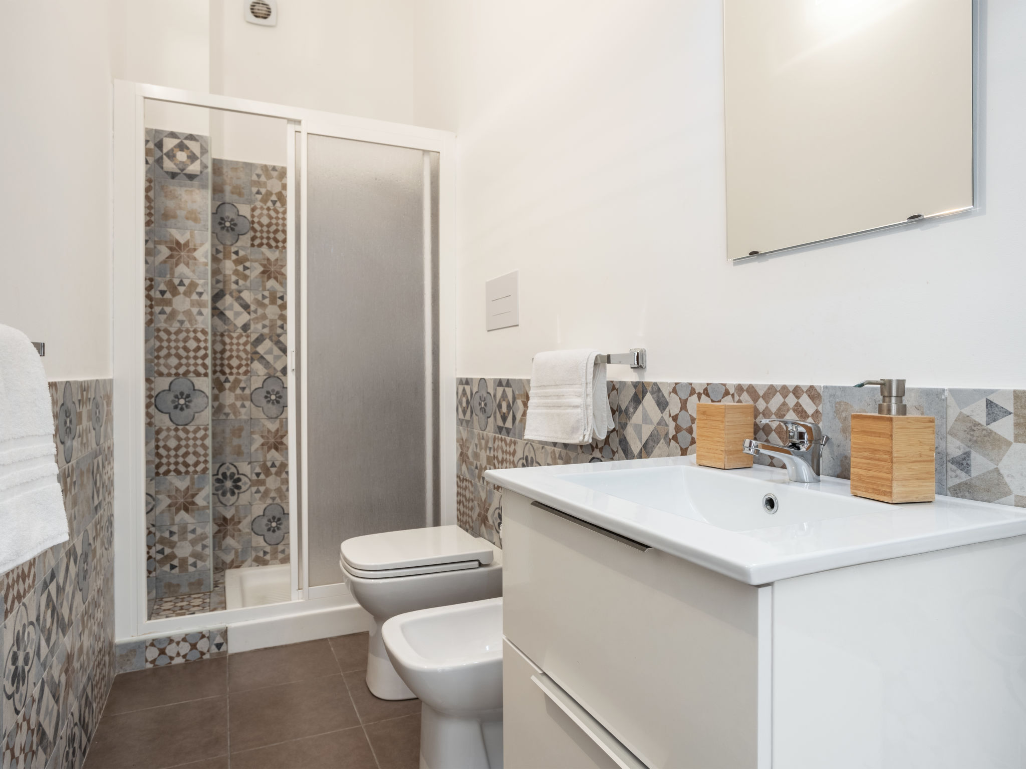 Appartement Savoia – Salle de bains, photo 16 sur 26