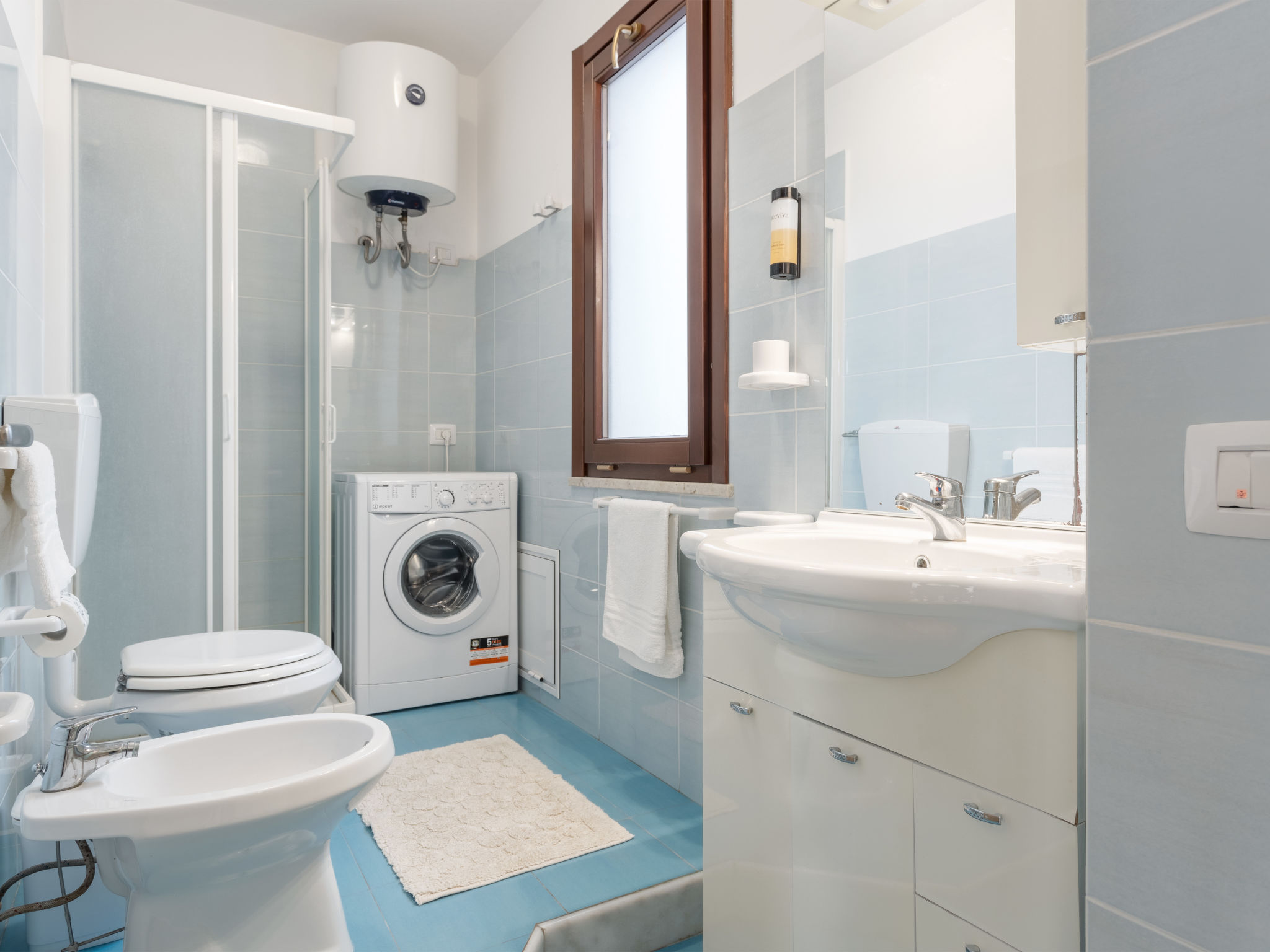 Appartement Carlo Gaia 165 – Salle de bains, photo 19 sur 33